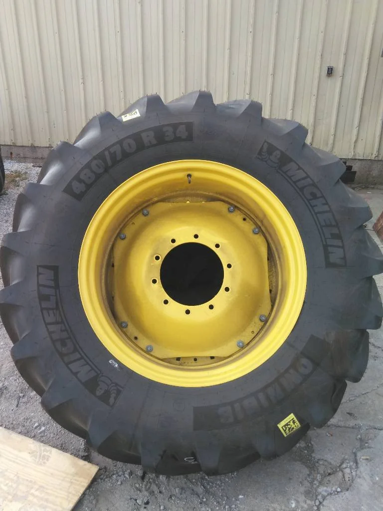 Take-Off 480/70R34 143D Michelin Omnibib TL R-1W 95-100% On 15 x 34 10-13.19-11.07 Waffle 2 Bolt/