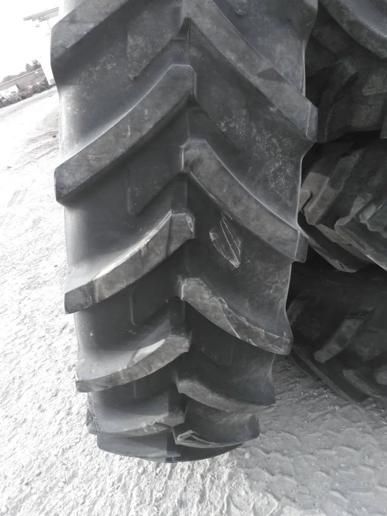 Used 480/95R50 164A8 Michelin Agribib TL R-1WE 80-85% On 15 x 50 10-13.19.11.07 Rim & Rail image 2