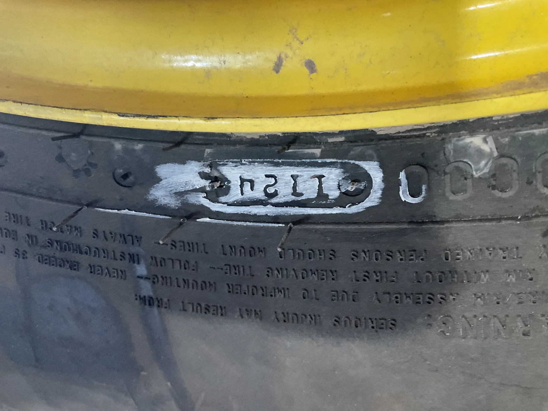 Used 420/85R34 147D Firestone MaxiTraction TL R-1W 80-85% On 15 x 34 12-19.685-17.651 15.375"BS image 6