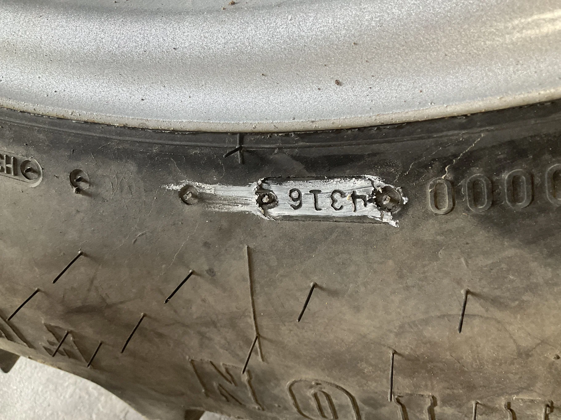 Used 380/85R30 135A8 Firestone Radial AT FWD TL R-1W 85-90% On 13 x 30 8-12.992-11.446 7.875"BS image 3