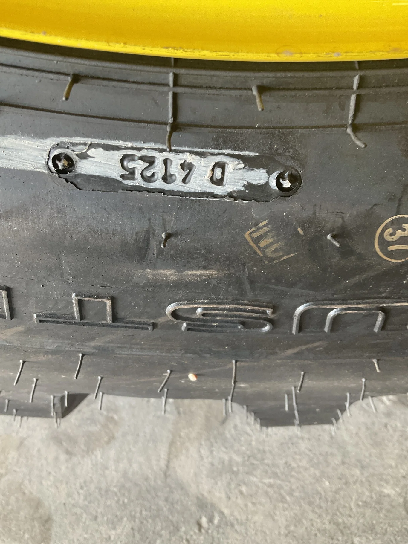 Take-Off 440/80-24 138A8 Galaxy SuperIndustrial Lug TL R-4 95-100% On 15 x 24 8-8-6 6.125""BS Yellow image 4