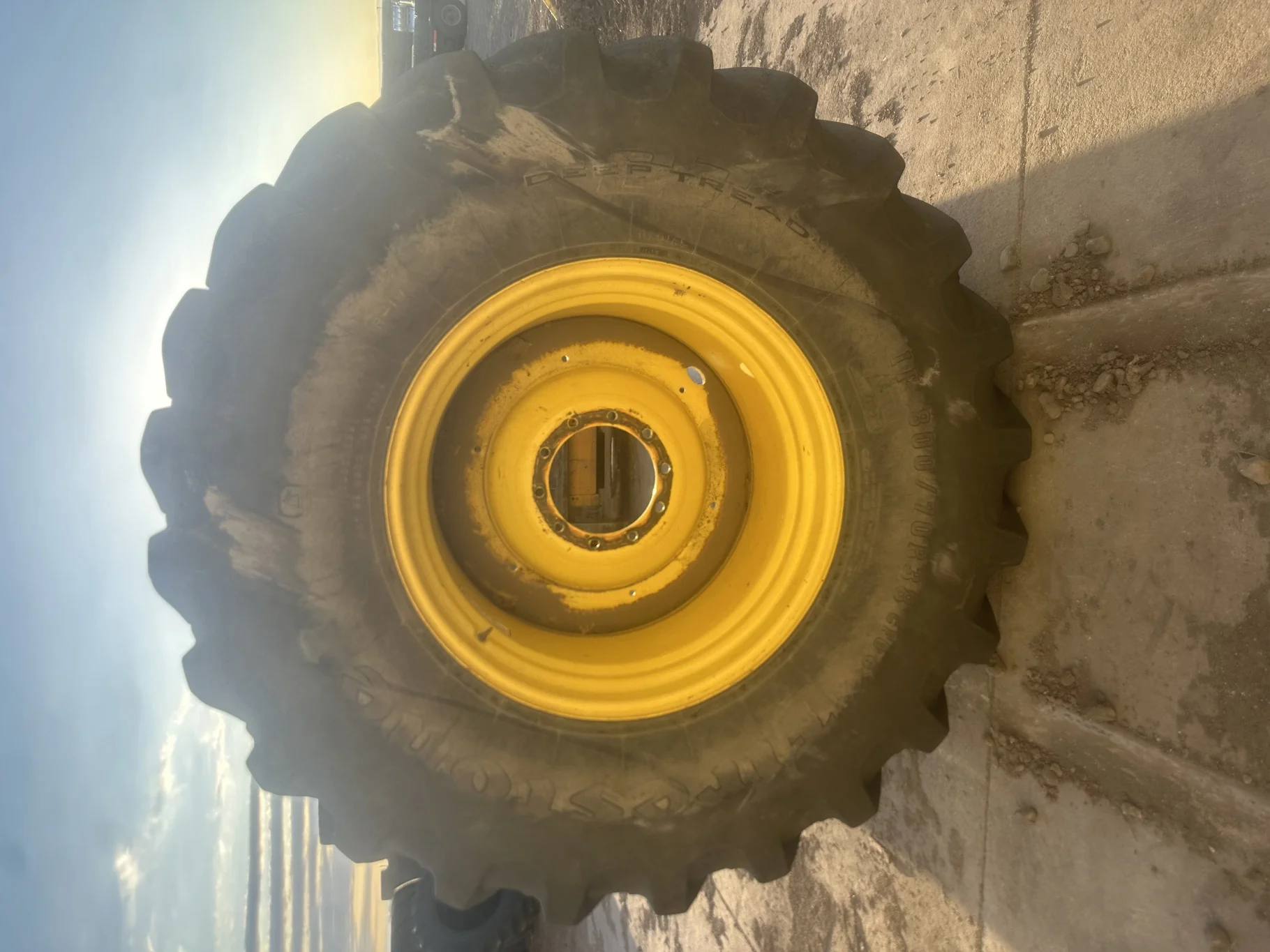 Used IF800/70R38 173D Firestone Deep Tread  23 R-1W TL 85% On 27 x 38 10 Bolt Combine Wheel Yellow