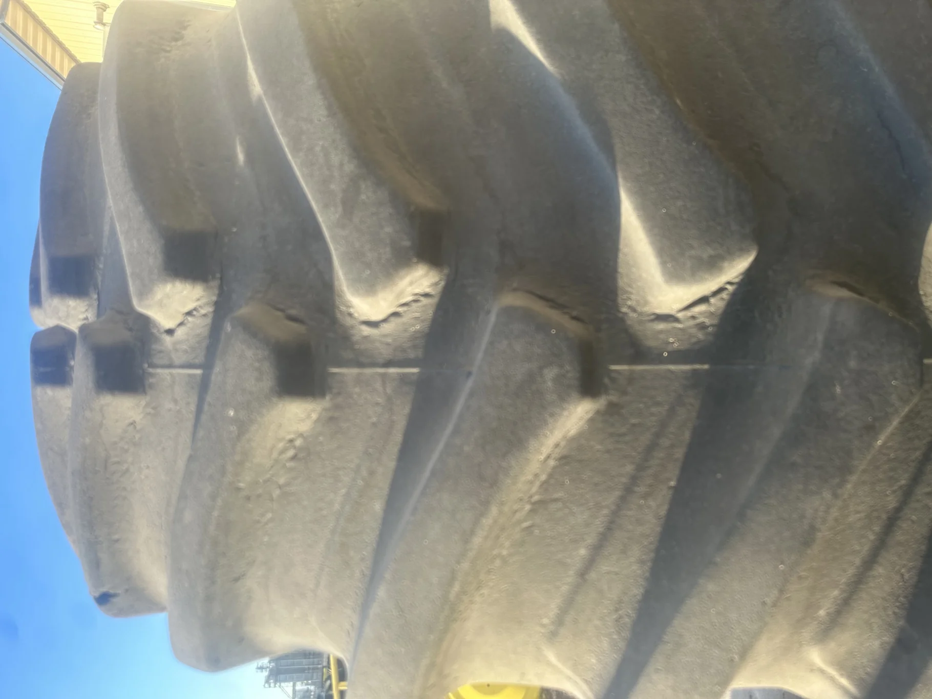 Used IF800/70R38 173D Firestone Deep Tread  23 R-1W TL 85% On 27 x 38 10 Bolt Combine Wheel Yellow image 3