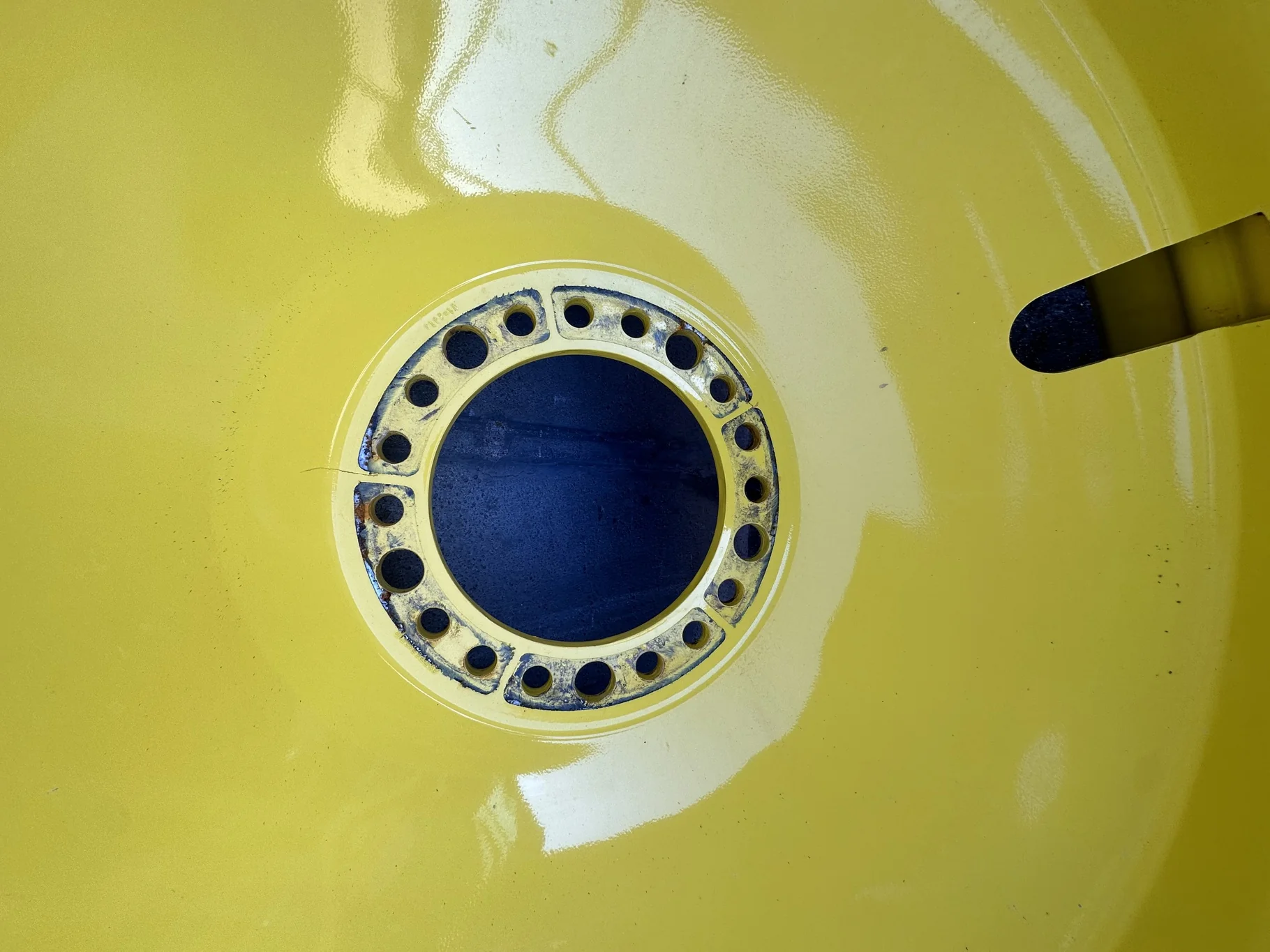 Used 650/85R38 Firestone Radial Deep Tread 23 R-1W 173B TL 85% on a 23 X 38 John Deere Yellow 20 Bol image 3