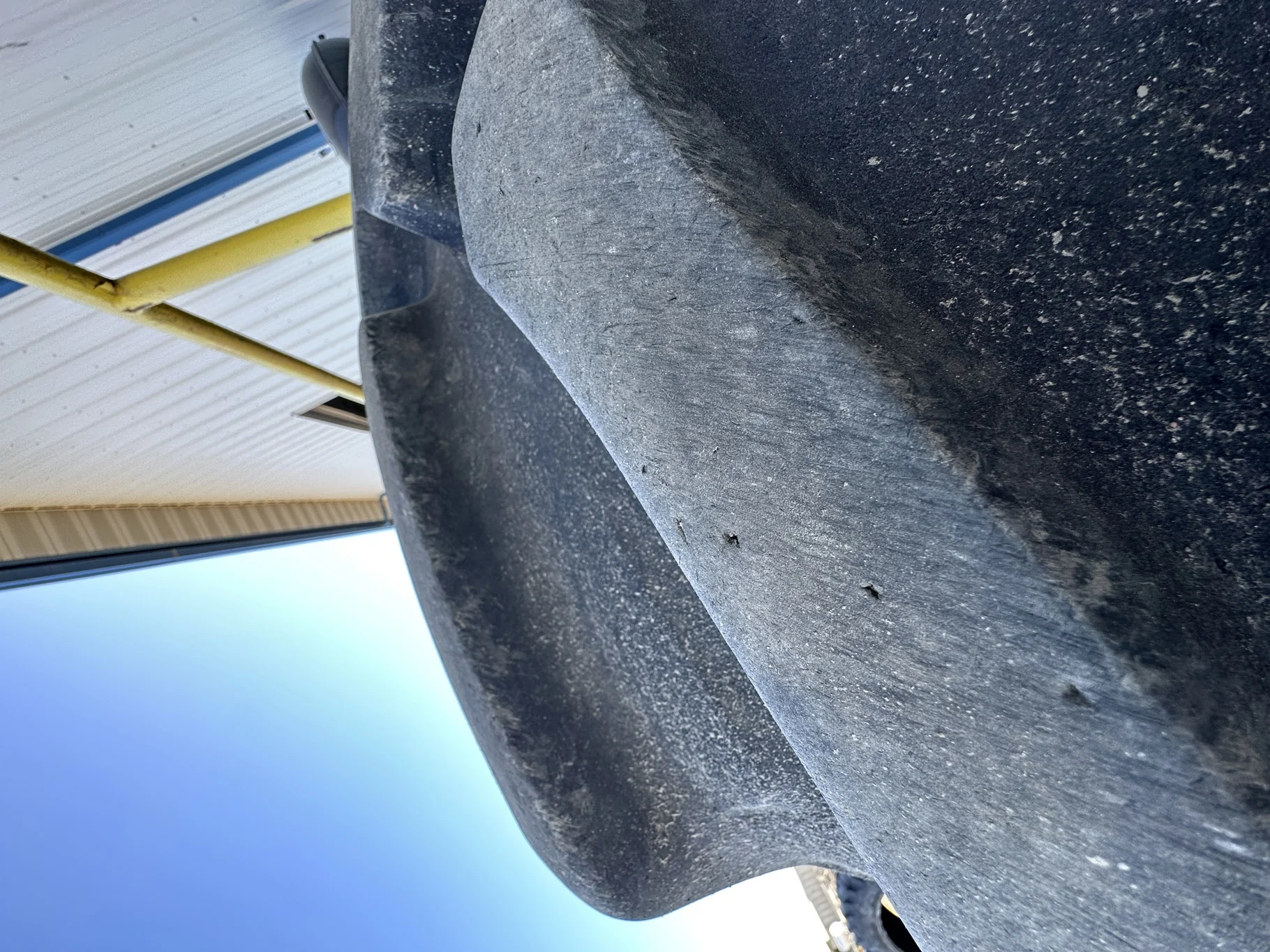 Used 650/85R38 Firestone Radial Deep Tread 23 R-1W 173B TL 85% on a 23 X 38 John Deere Yellow 20 Bol image 8