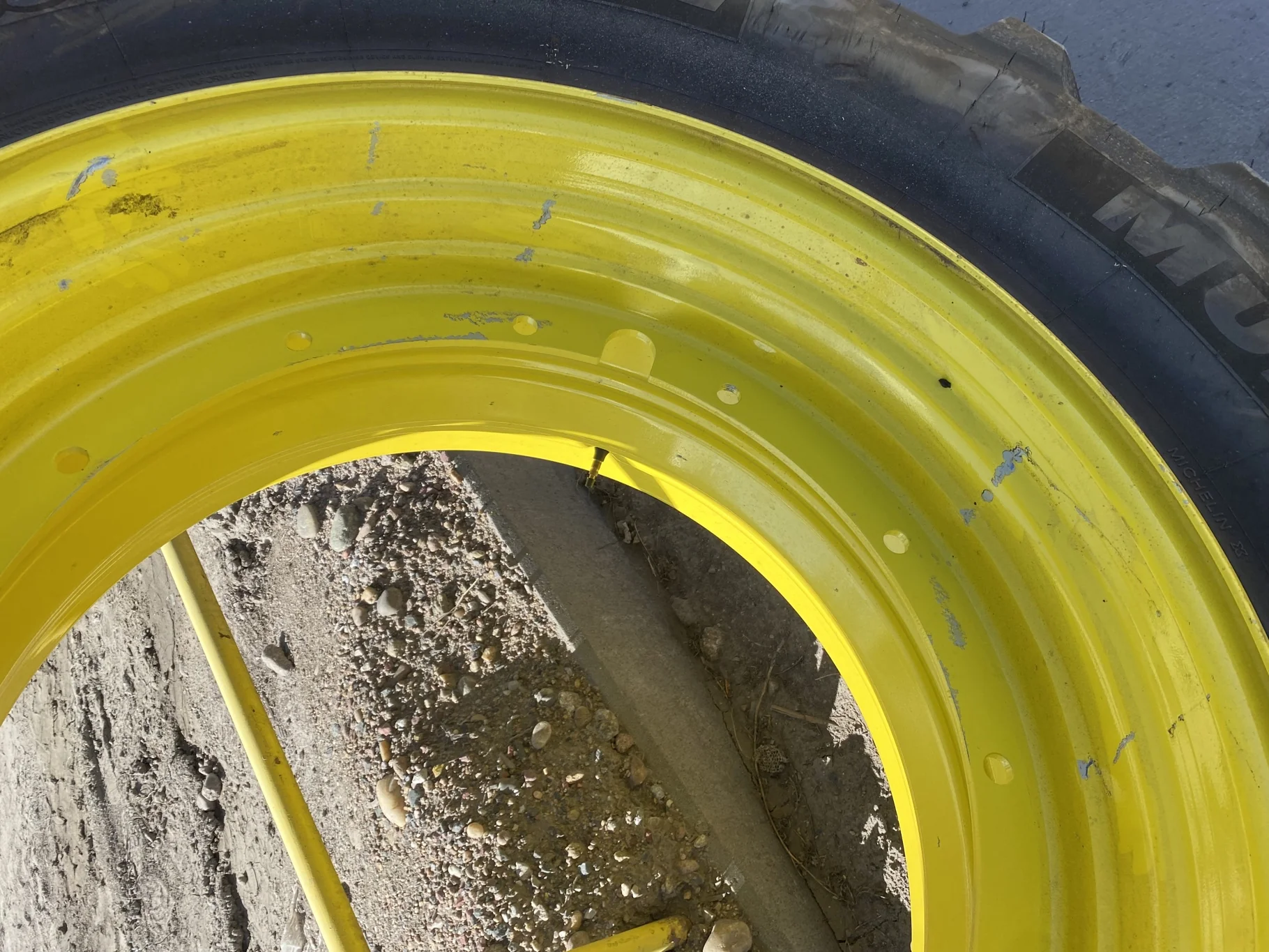 Take-Off 650/65R38 157D Michelin MultiBib R1W TL 95-100% On 20 x 38 12B .937 Yellow Sprayer Wheel image 5
