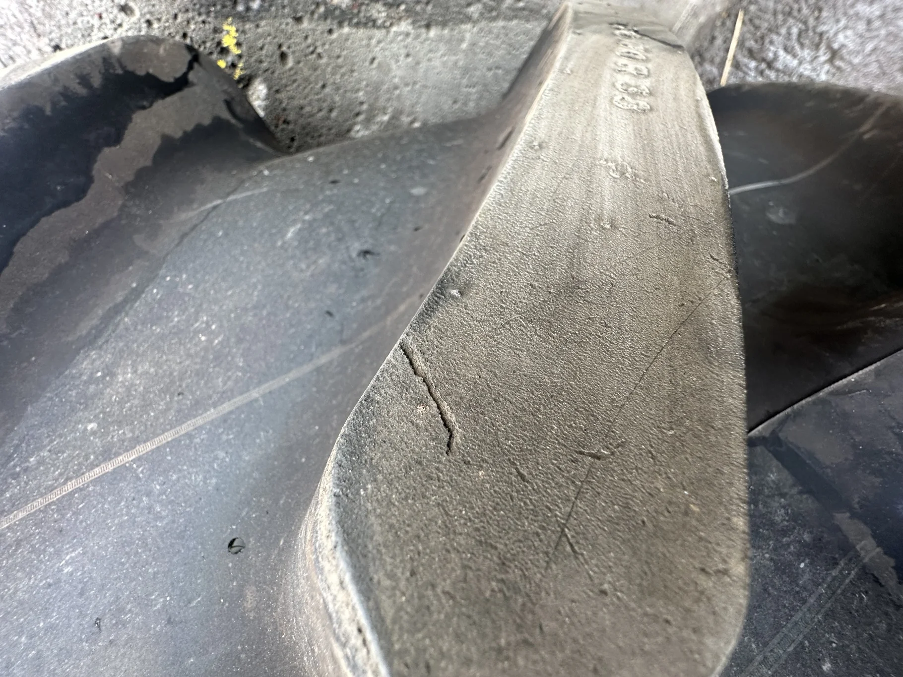 Take-Off 520/70R38 Michelin OmniBib R-1W 150D TL on18 X 38 Fendt Red 8-10.82 (.937) Dual Wheel image 6