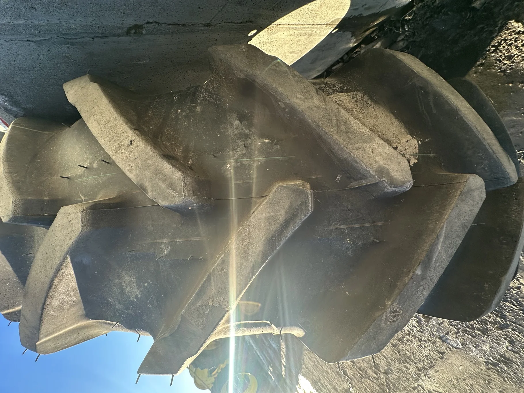 Used 380/85R30 140A8/140B Michelin AgriBib 2 R-1W  TL 98% On 12 X 30 8-15.875-14.25 Waffle Wheel image 4