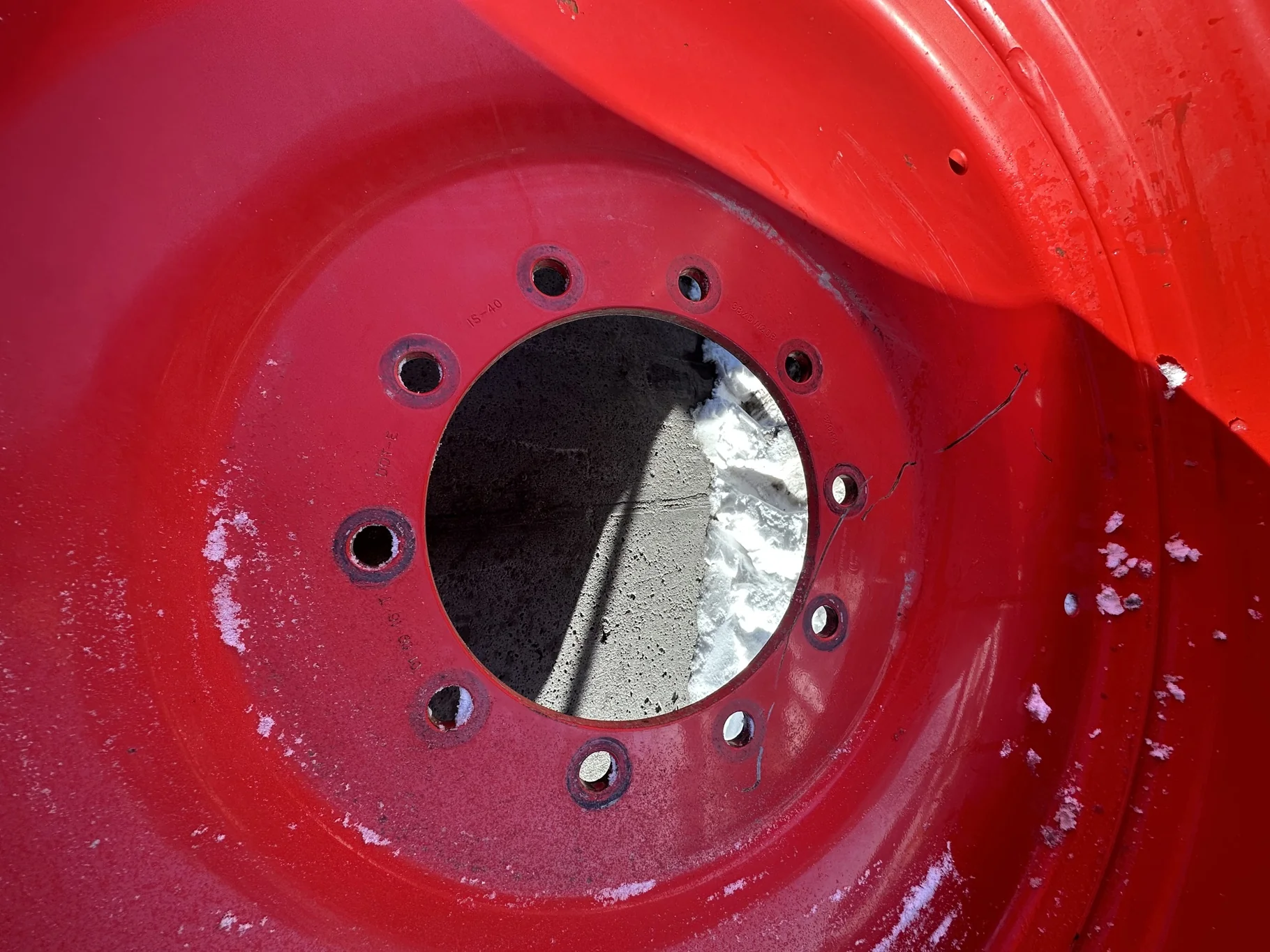 Used 650/65R38 Michelin MultiBib R1-W (157D) TL 60% On A 20 x 38 Fendt Red 10 Bolt Dual  (Stubble image 3
