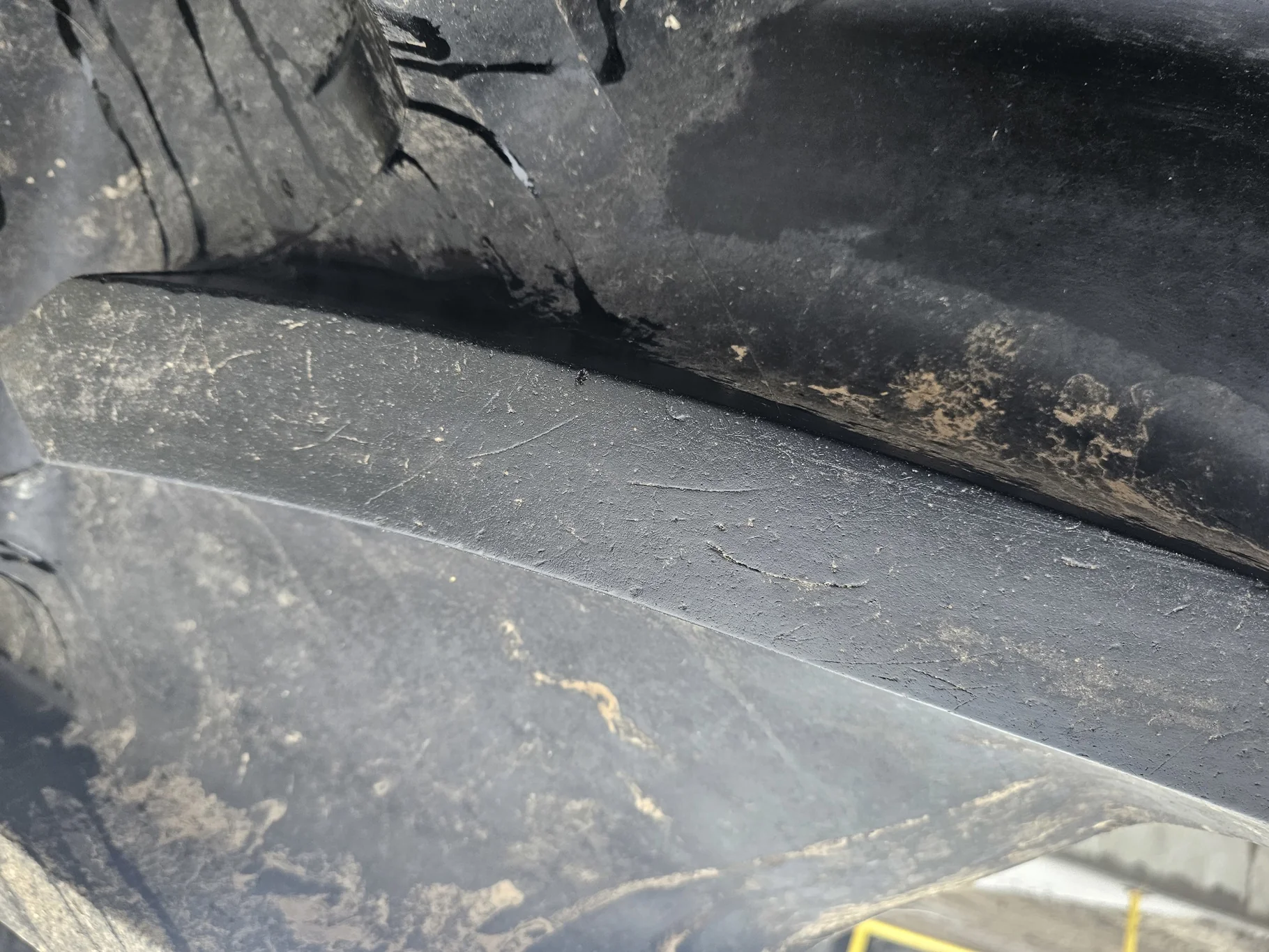 Used 650/85R38 MIchelin Mach X Bib 173B R-1W TL 95% on 23 x 38 JD 10 Bolt Inside DD Wheel - image 6