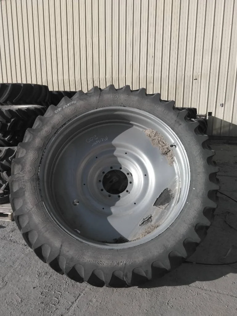 Used 380/90R54 152A8 Firestone Radial 9000 TL R-1W 85-90% On 12 x 54 10-13.19-11.07 Dual Wheel