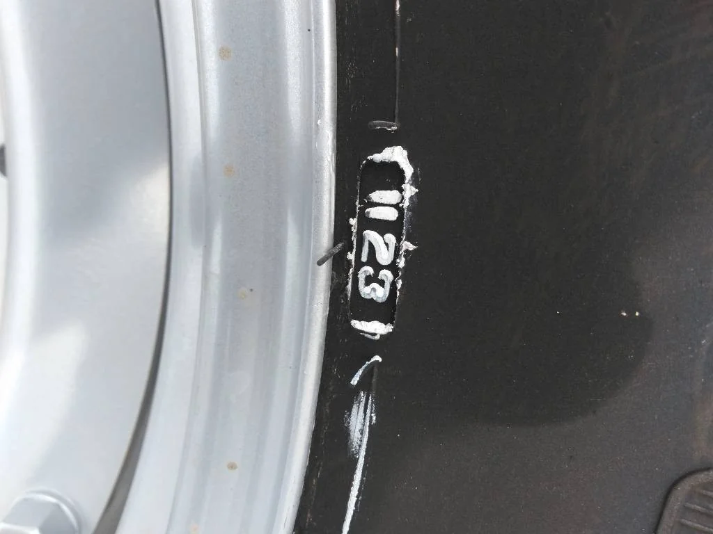 380/85R28 130E Firestone Perfromer 85 Extra TL R-1W 90-95% On 12 x 28 8-15.995-14.281 R&R/Disc image 2