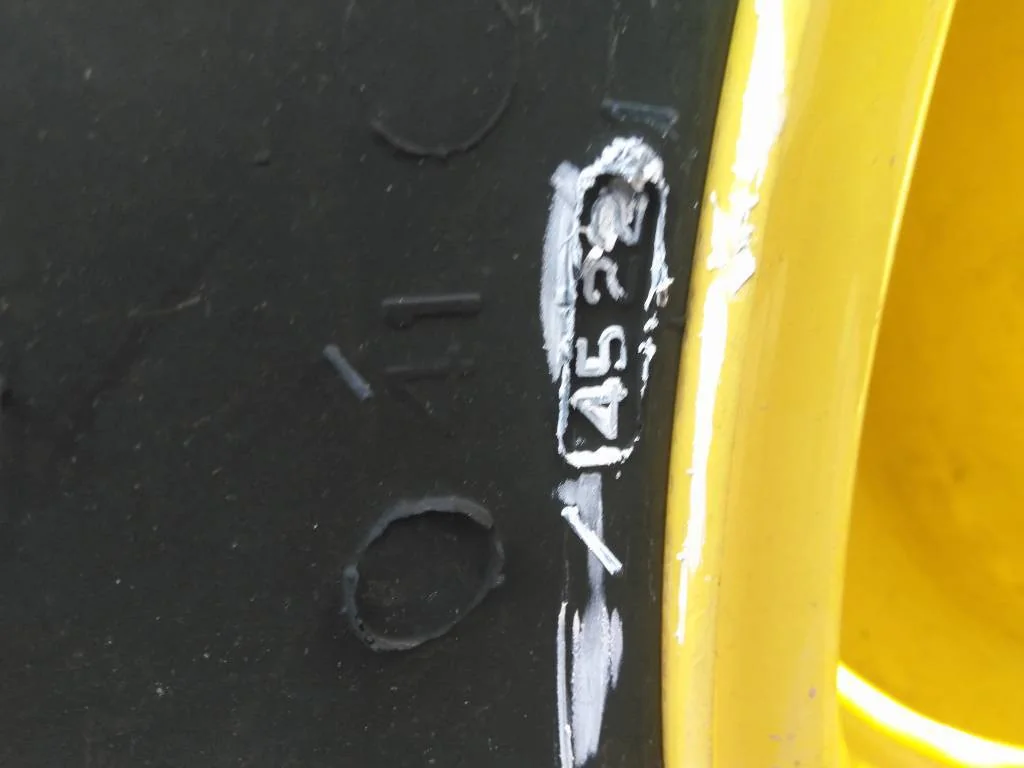 Used 420/85R28 136E Firestone Performer 85 Extra TL R-1W 80-85% On 15 x 28 10-13.19-11.07 Wafffle 2 image 4