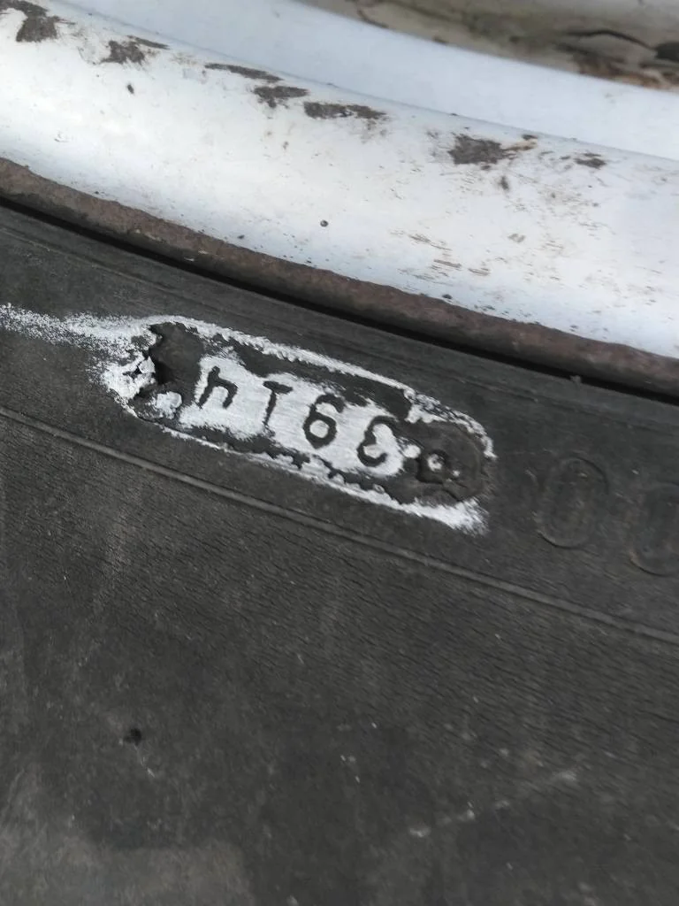 Used 520/85R46 158A8 Firestone Deep Tread 23 TL R-1W 75-80% On 16 x 46 18-15.748-13.268 Wheel image 2