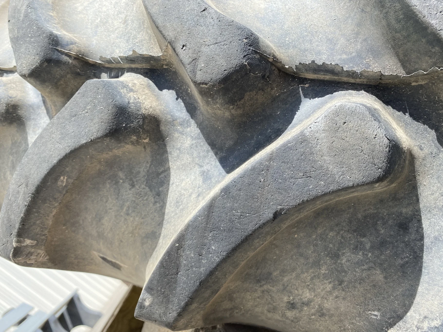 Used 380/90R54 Firestone Radial 9000 R-1W (152B) TL 98%  on a 12 x 54 JD Yellow 10 Bolt (.937) image 8