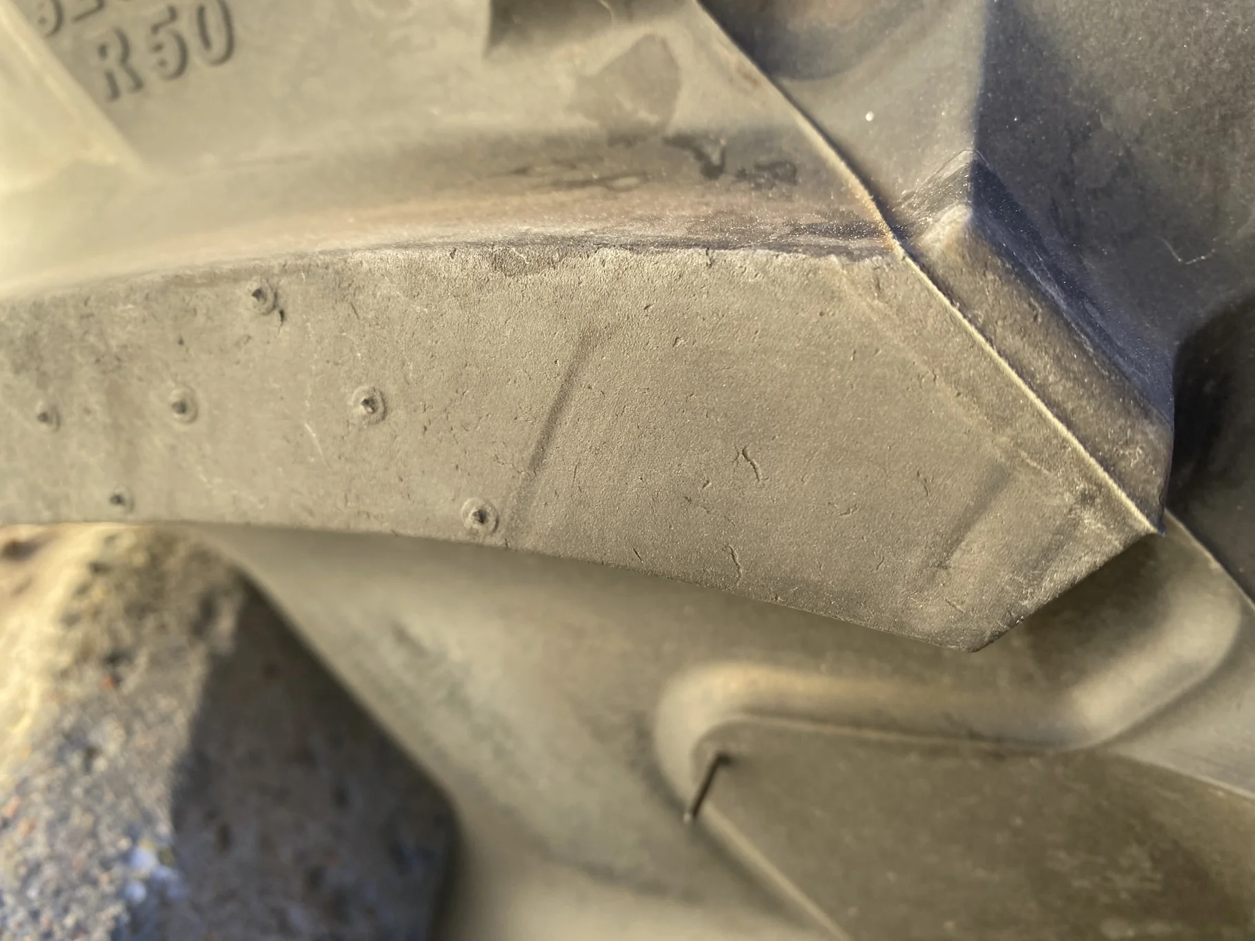 Take-Off IF320/90R50 Michelin AgriBib Row Crop R-1W 158A8 TL on a 10 X 50 NH White 16 Bolt image 7
