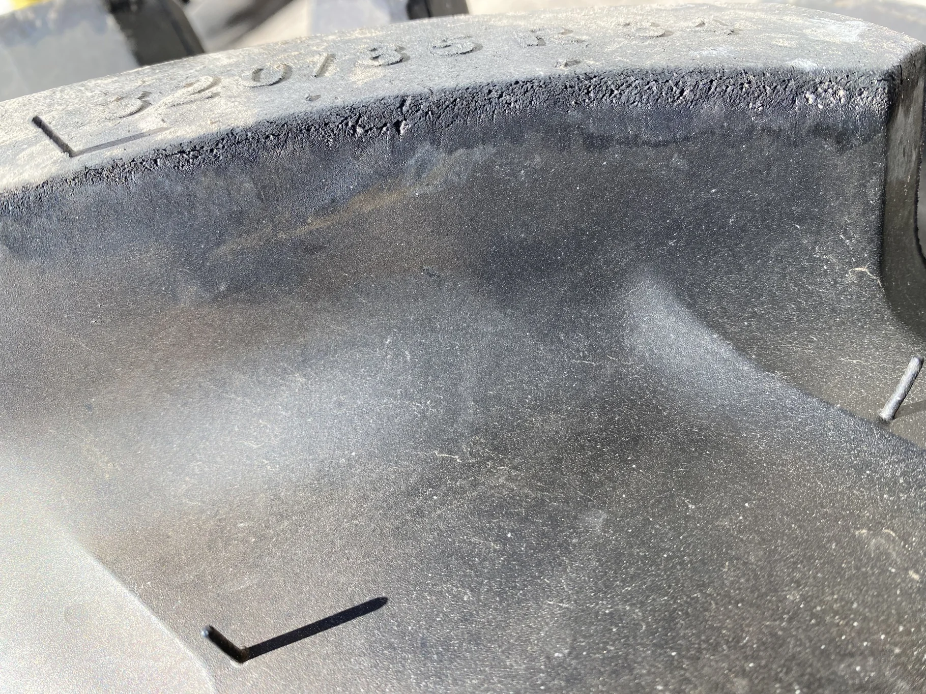 Take-Off 320/85R34 (12.4R34) 133A8/133B Michelin AgriBib 2 R-1W TL On 10 x 34 12B NH White Wheel image 7
