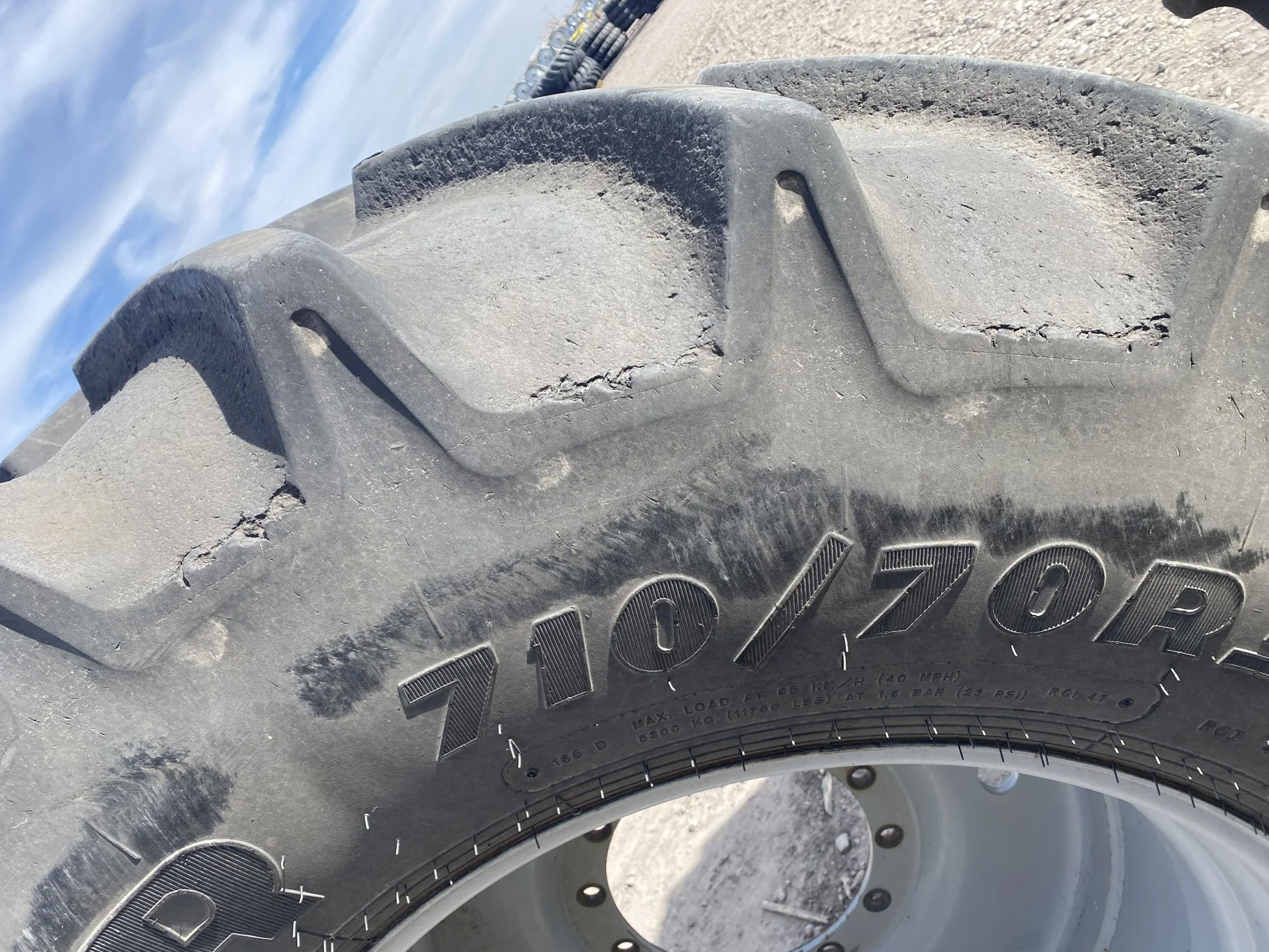 Used 710/70R38 Goodyear Optitrac DT824 80% on 23 x 38 Rogator 12-15.748-13.829 Sprayer Wheel image 9