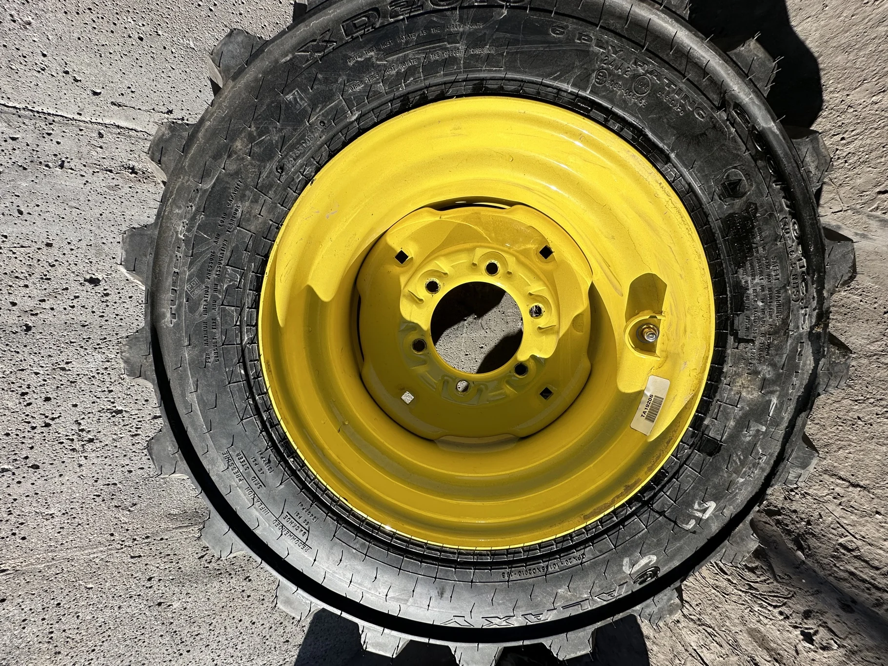 TAKE-OFF 260/70-16.5 Galaxy XD2010 R-4 C(6Ply) (124A2) TL on a 8.25 X 16.5 JD Yellow 6 Bolt Im image 2