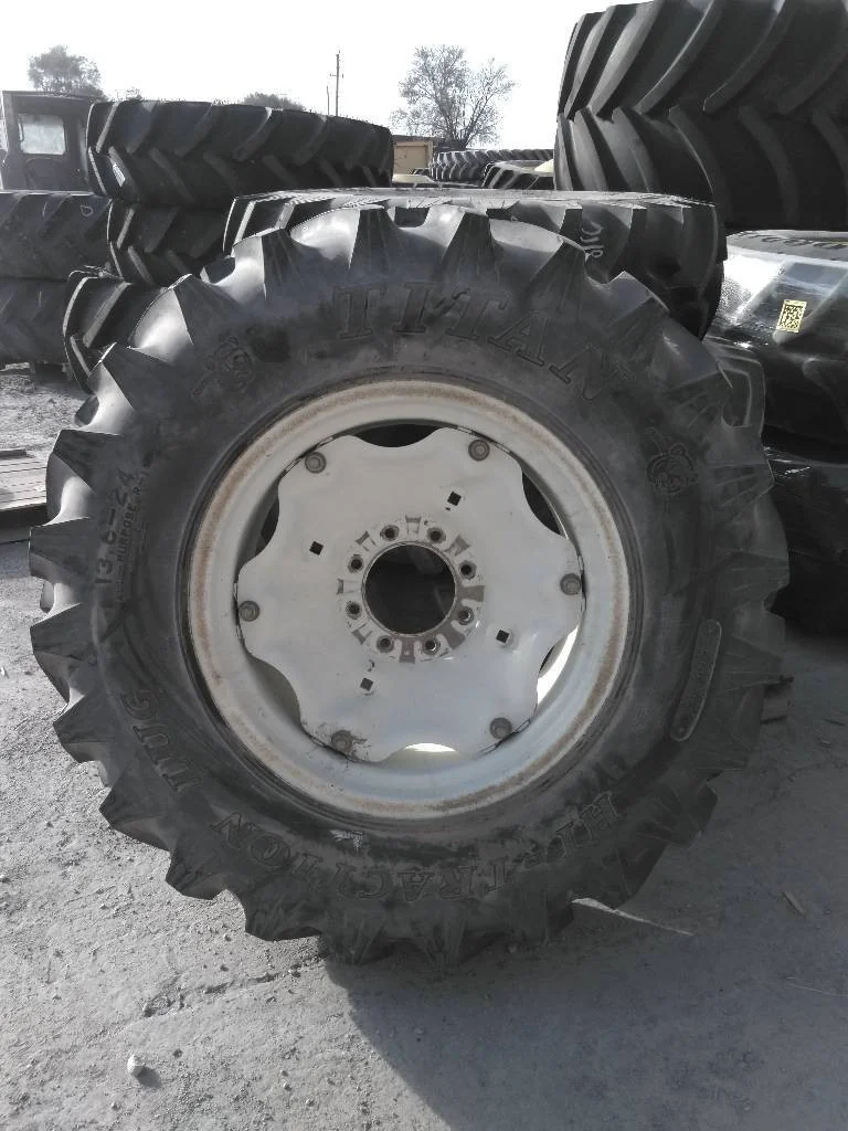 Take-Off 13.6-24 4PLY Titan Hi - Traction Lug TL R-1 95-100% On 12 x 24 8-8-6 6 Clamp With Disc