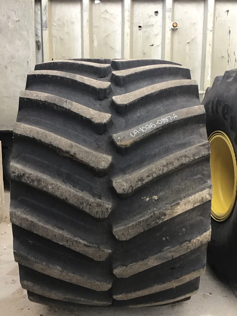 Used IF1250/50R32 201B Firestone Deep Tread 23 TL R-1W 90-95% On 32 x 44 20-13.19-11.07 Combine 3 image 3