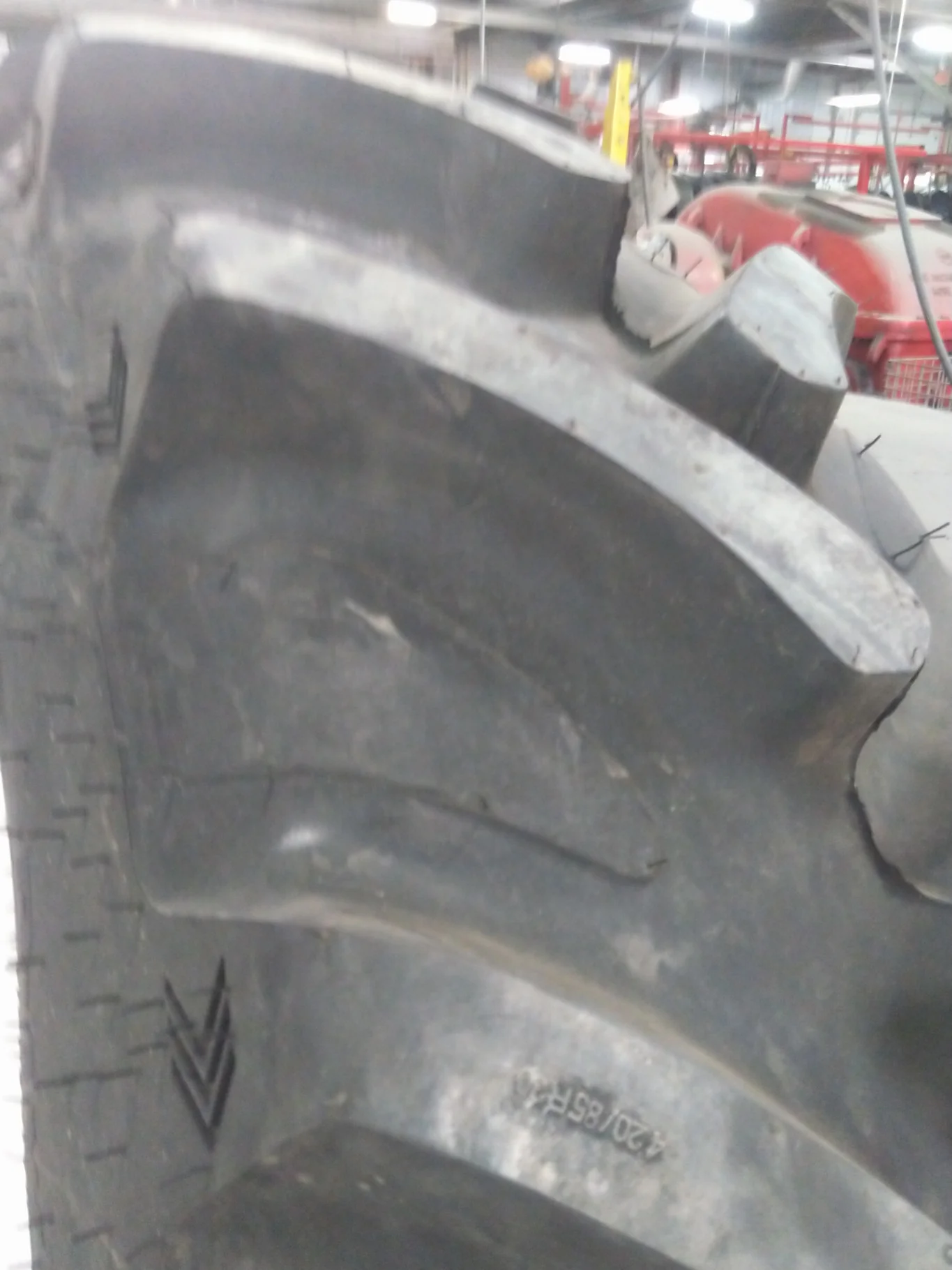 Take-Off 420/85R30 140B Galaxy Earth Pro TL R-1W 95-100% On 14 x 30 8-8-6 6 Clamp/Disc image 4