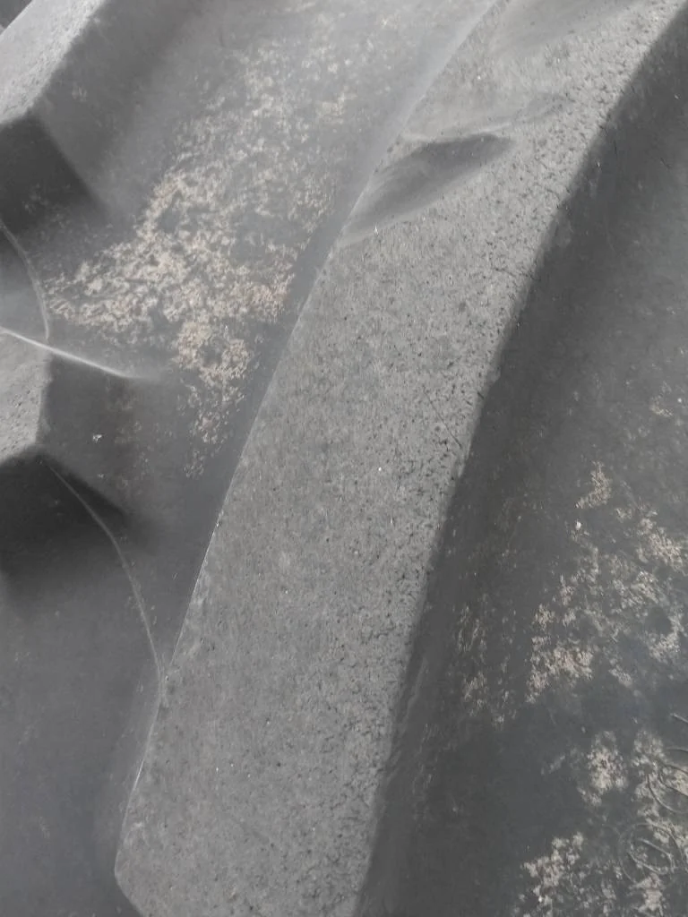 Used LSW1100/45R46 201D Goodyear Optitrac TL R-1W 90-95% On 38 x 46 12-32.047-30.078 Rim & Rail image 5