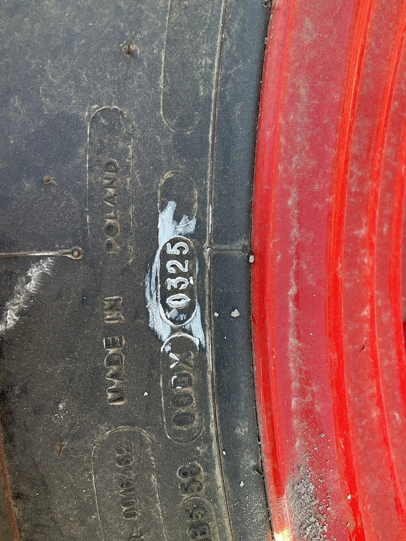 Used 420/85R38 149A8 Michelin Agribib2 TL R-1W 85-90% On 13 x 38 12-16.732-14.620 14"BS Moveero Red image 4