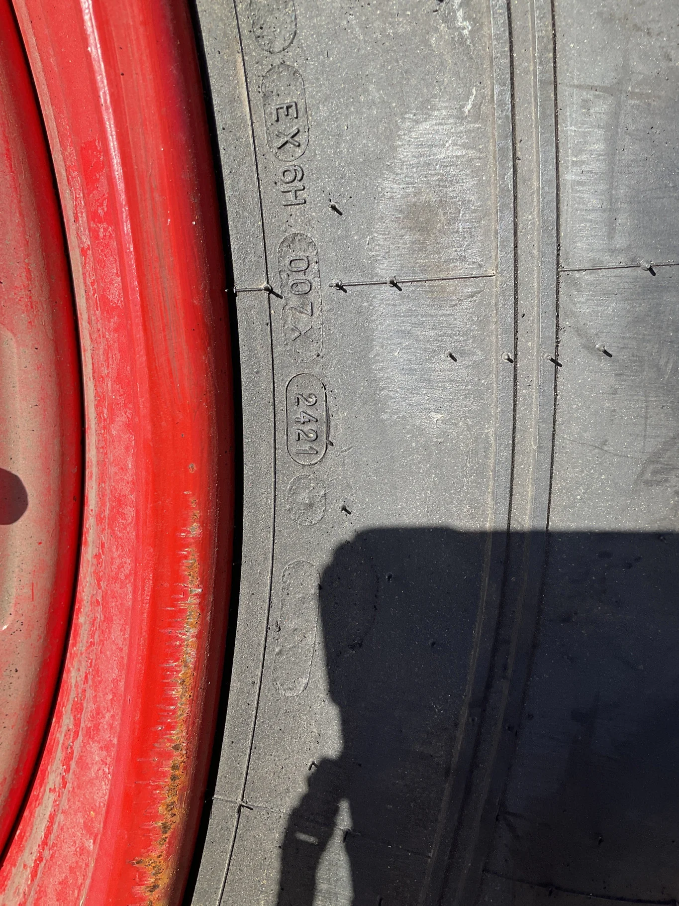 Used 480/80R50 159A8 Michelin Agribib2 TL R-1W 85-90% On 15 x 50 12-16.732-14.620 17"BS Red Rim image 3