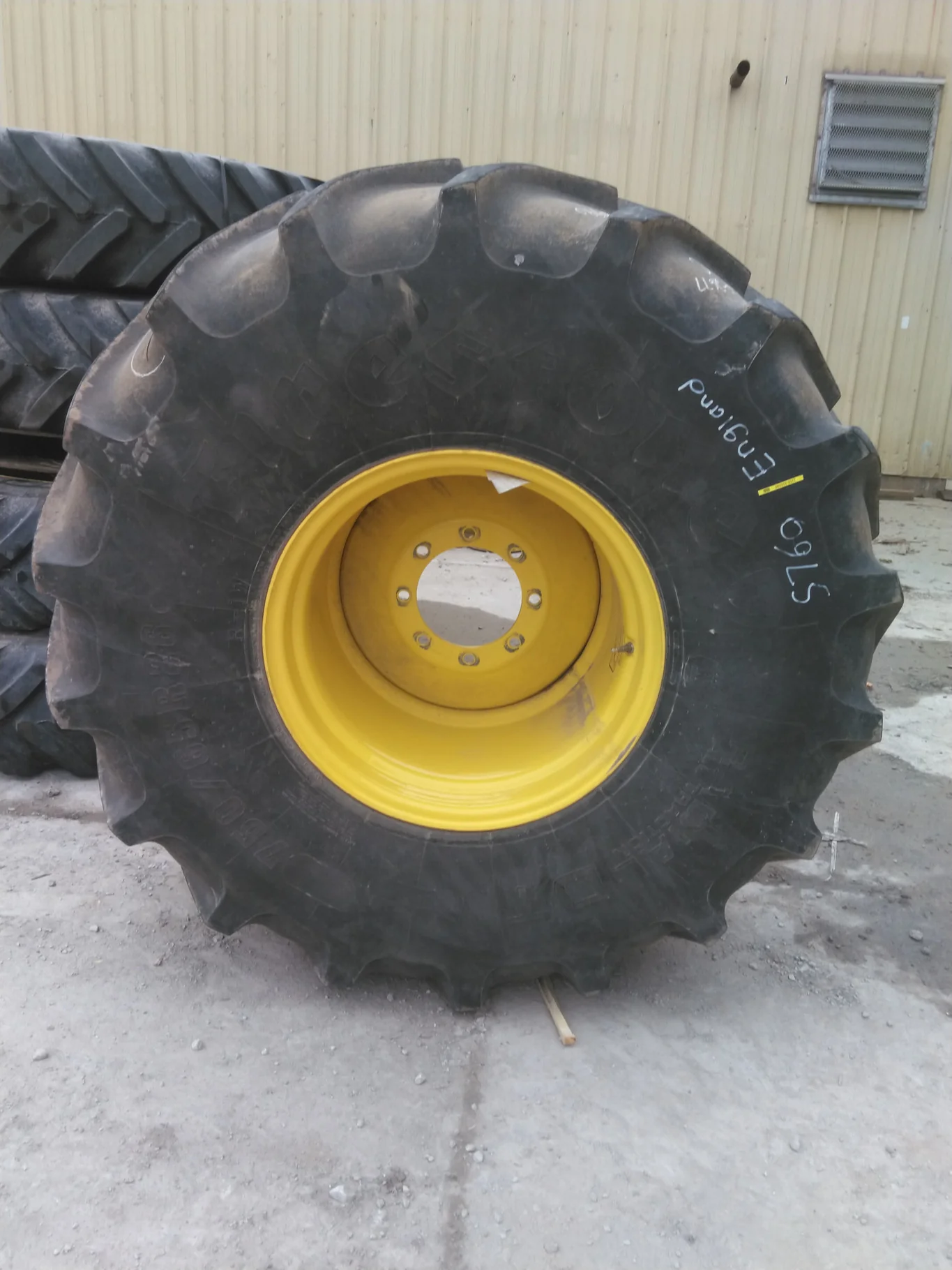 Used 750/65R26 169B Firestone RDT AT TL R-1W 70-75% On 25x 26 8-10.82-8.78 11"BS Titan Yellow Dolly image 2