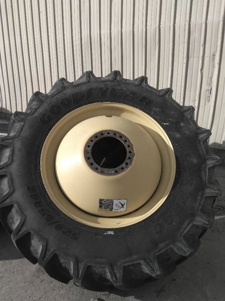 Used 520/85R42 157D Goodyear Optitrac TL R-1W 90-95% On 18 x 42 20-13.19-11.07 Inside Dolly Dual