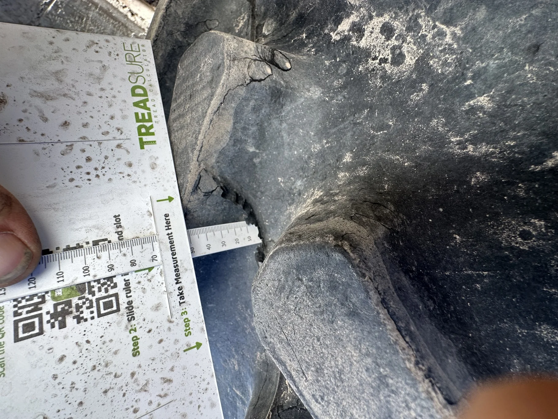Used 85% 420/85R34 Firestone RAT DT R-1W 147A8 TL on 15 x 34 (12-19.732-17.64) JD Waffle image 8