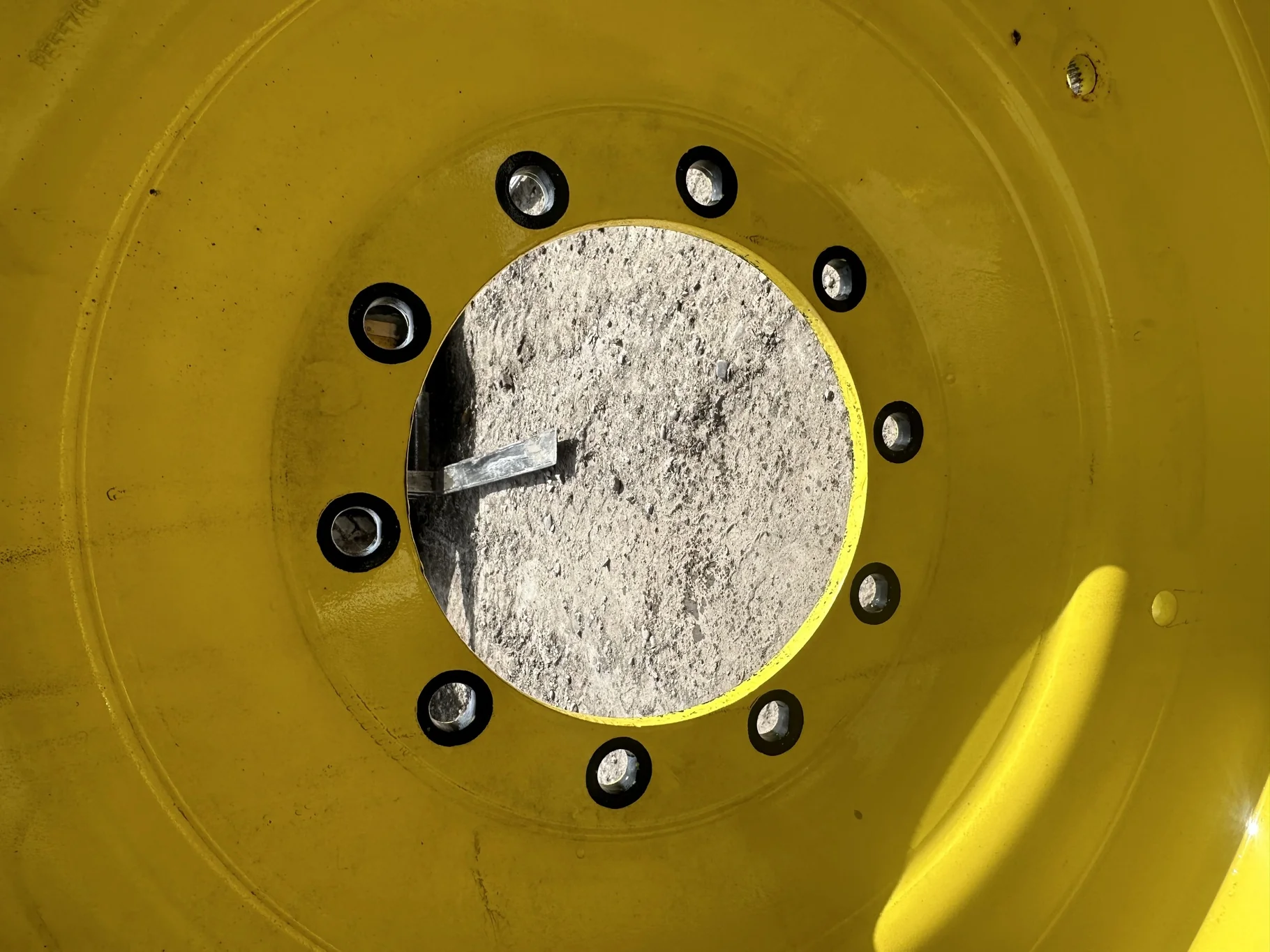 Take-Off 800/70R38 Michelin MachXBib R-1W 173D TL on a 27 X 38 JD Yellow 10 Bolt (.937) 5/8" F image 3