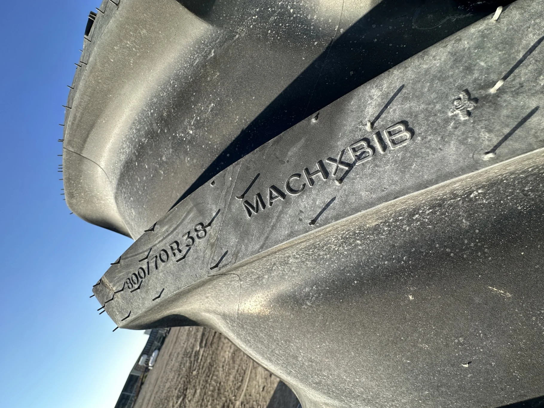 Take-Off 800/70R38 Michelin MachXBib R-1W 173D TL 27 X 38 12-32.047-30.09 -4.375 JDY Stub Disc image 5