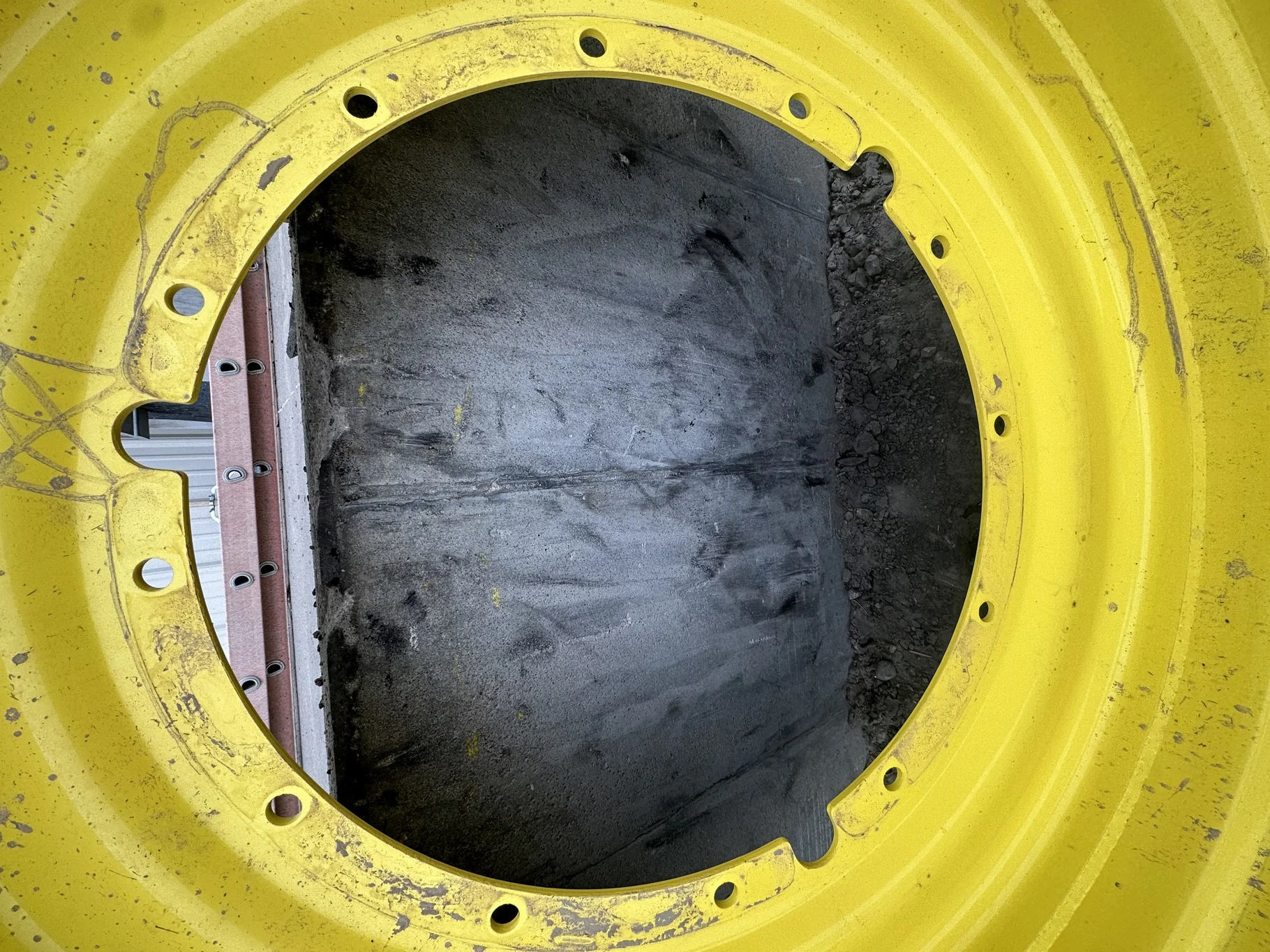 Used 480/80R50 Mitas AC85 R-1W 159B TL 90% on a 15 x 50 12-32.047-30.17 JD Yellow Stub Disc image 3
