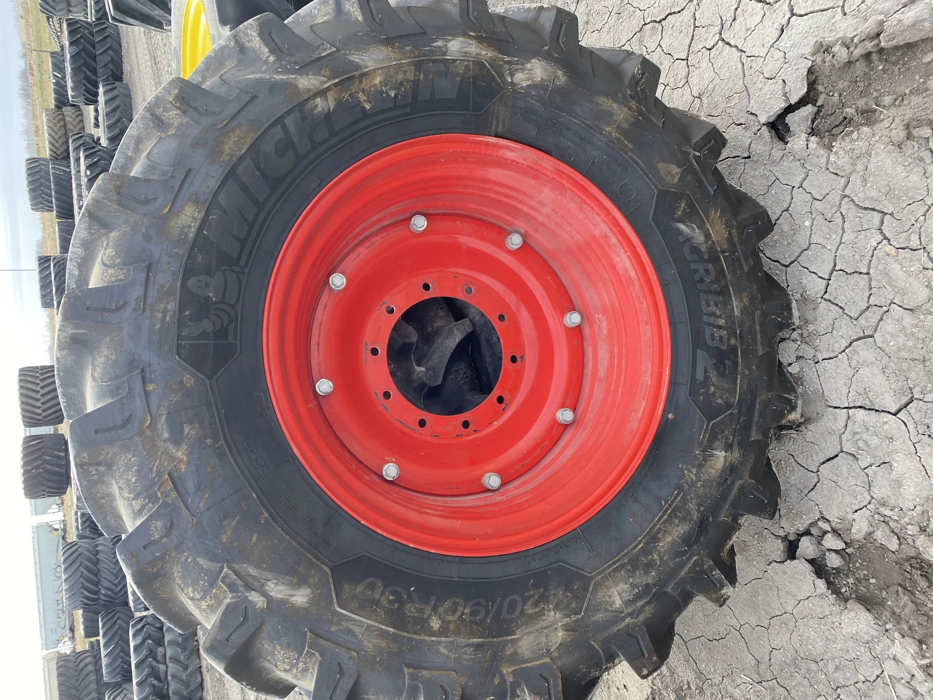 USED 420/90R30 Michelin AgriBib 2 R-1W 147A8/147B TL 98% on 13 X 30 10-13.189-11.077 Fendt Stub Disc image 2