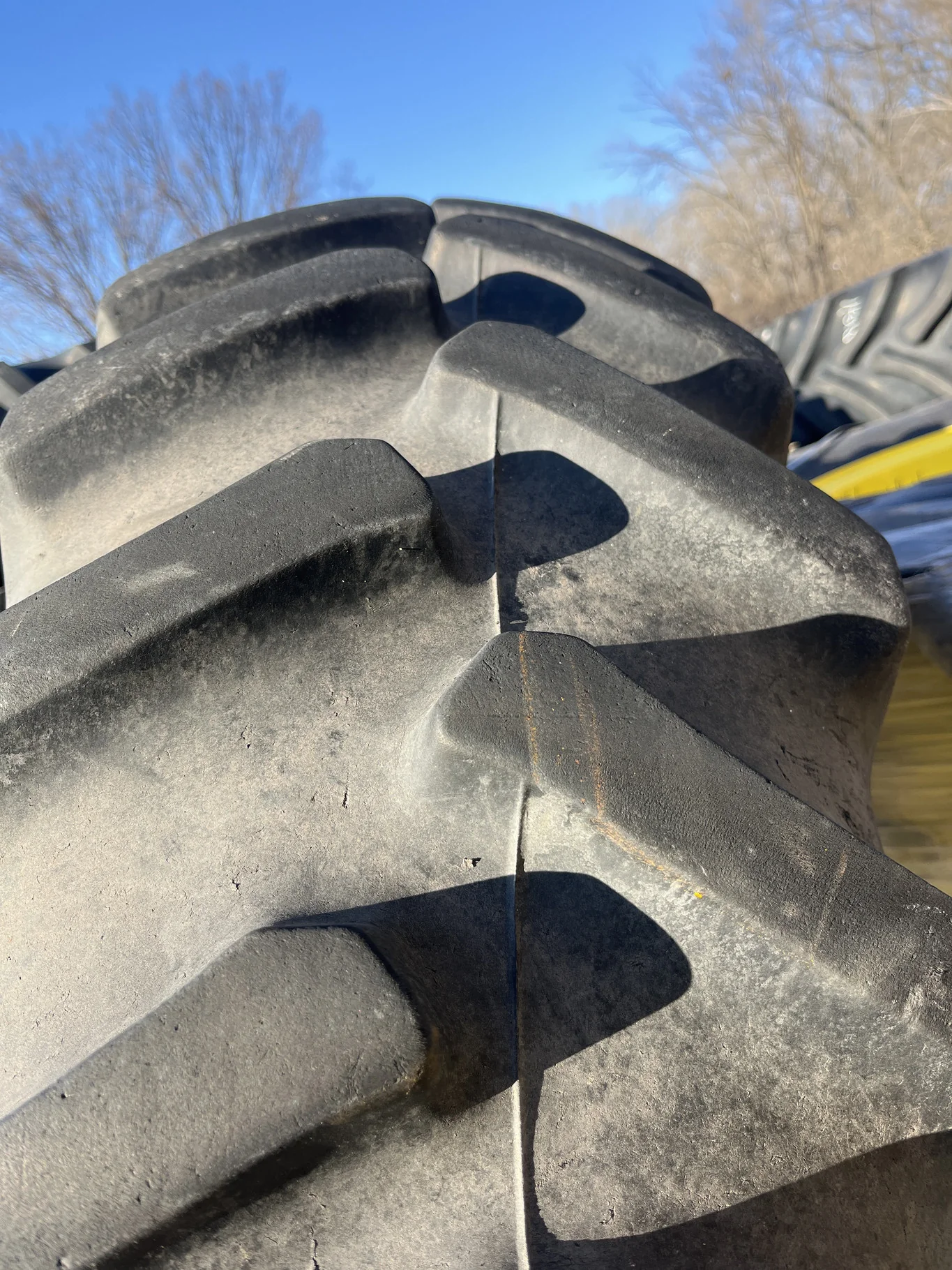 Used 14.9R46 145B Firestone Radial AT23 TL R-1W 80-85% On 13 x 46 12-32.047-30.078 4"BS Moveero image 4