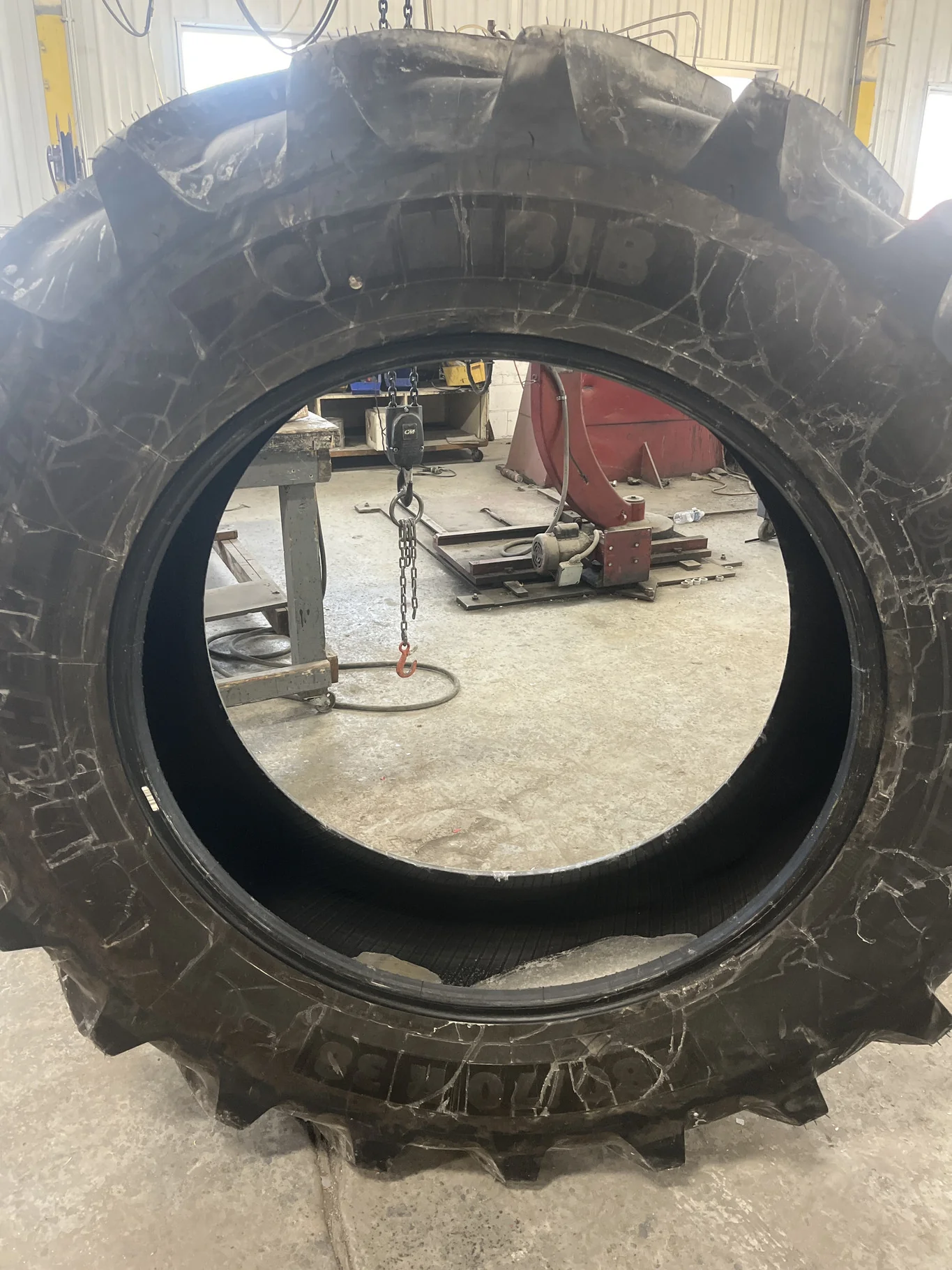 Take-Off 480/70R38 145D Michelin Omnibib TL R-1 95-100% (DOT 4724)