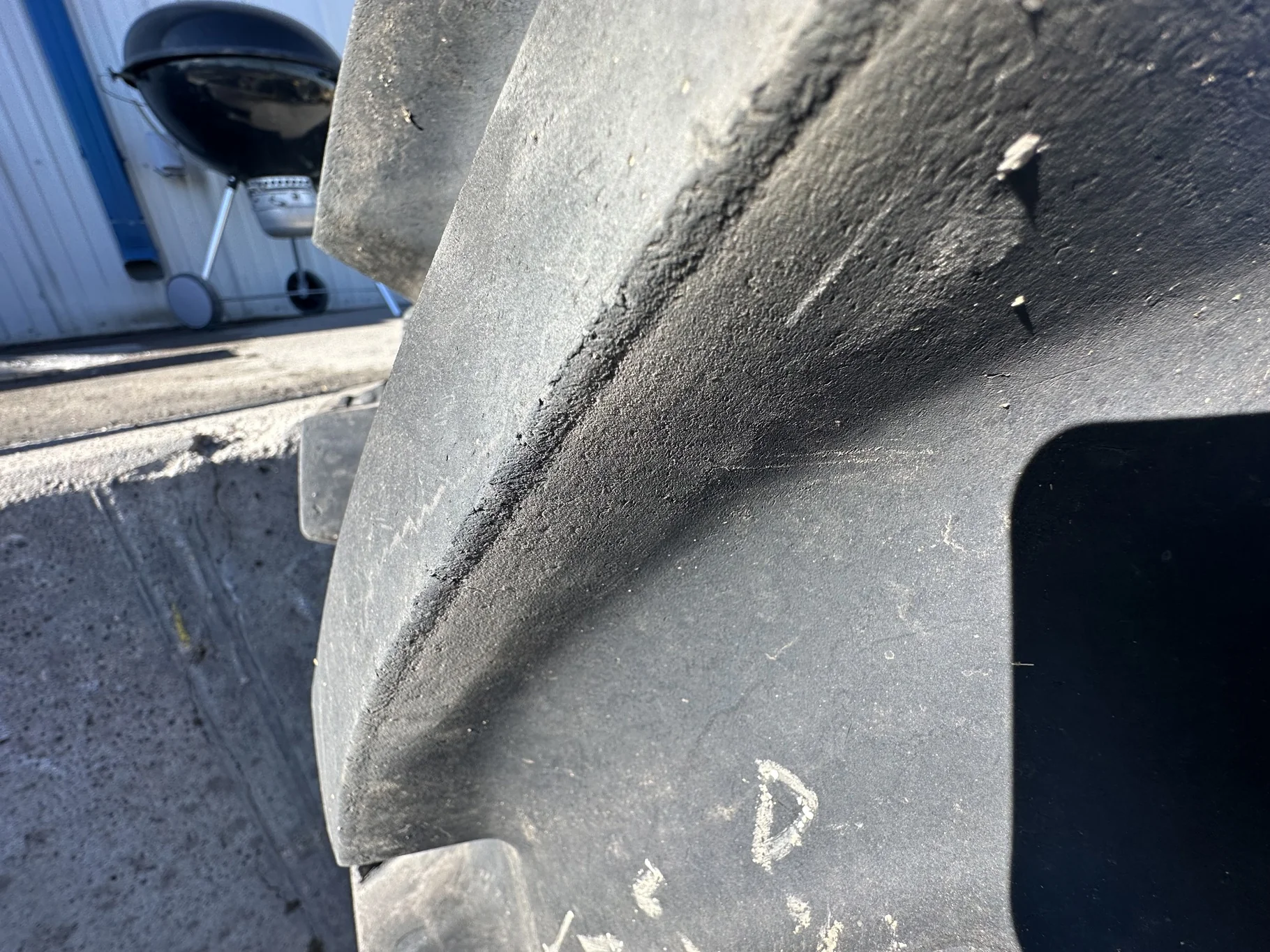 Used VF580/85R42 CFO Firestone Radial Deep Tread 23 R-1W 178B TL 95% on a 18 X 42 XE Series  JD image 9