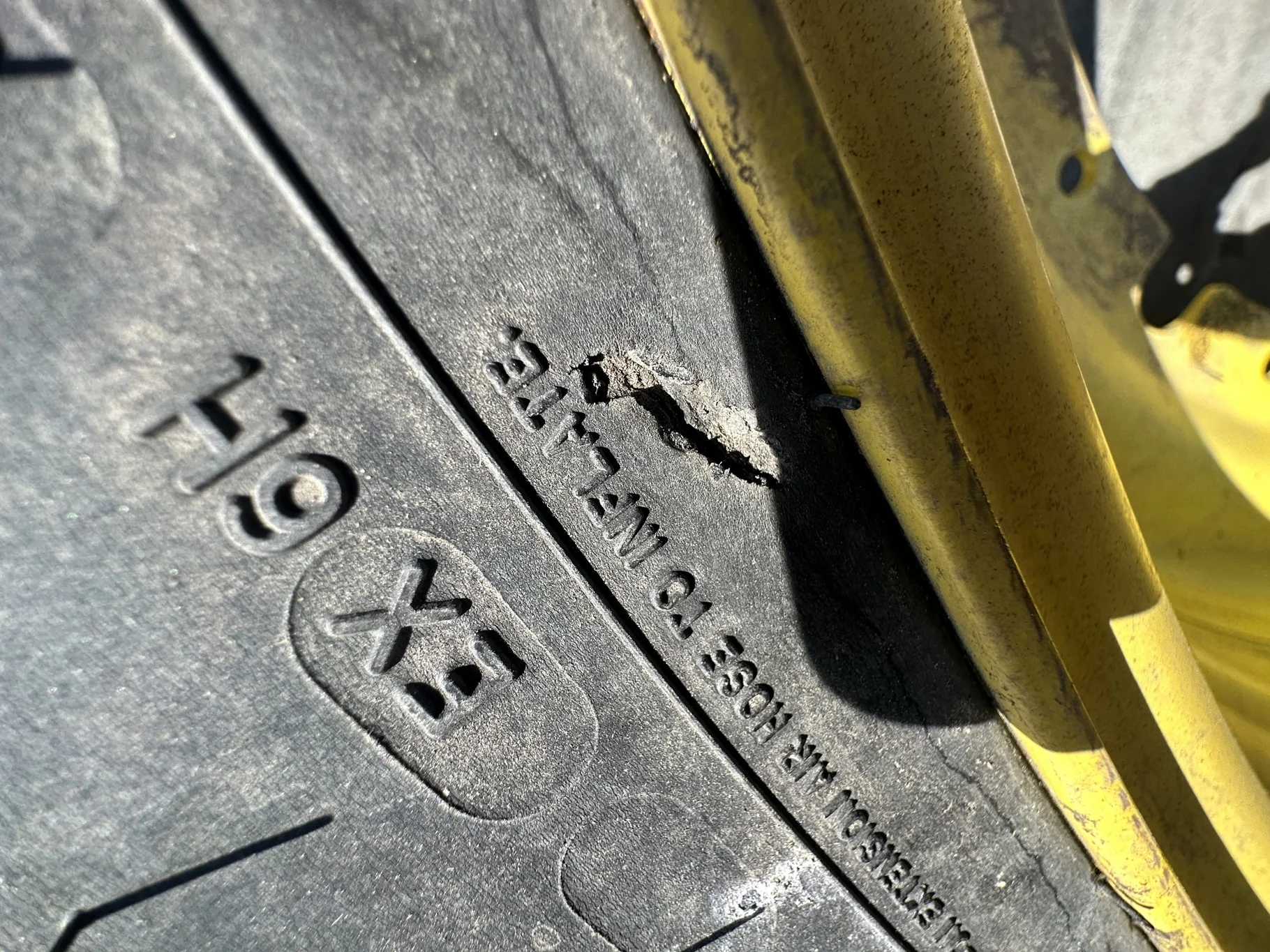 Used VF480/80R50 179D Michelin SprayBib R-1W TL 80% On 15 X 50 JD Yellow 12 Bolt Stub Disc Wheel image 7