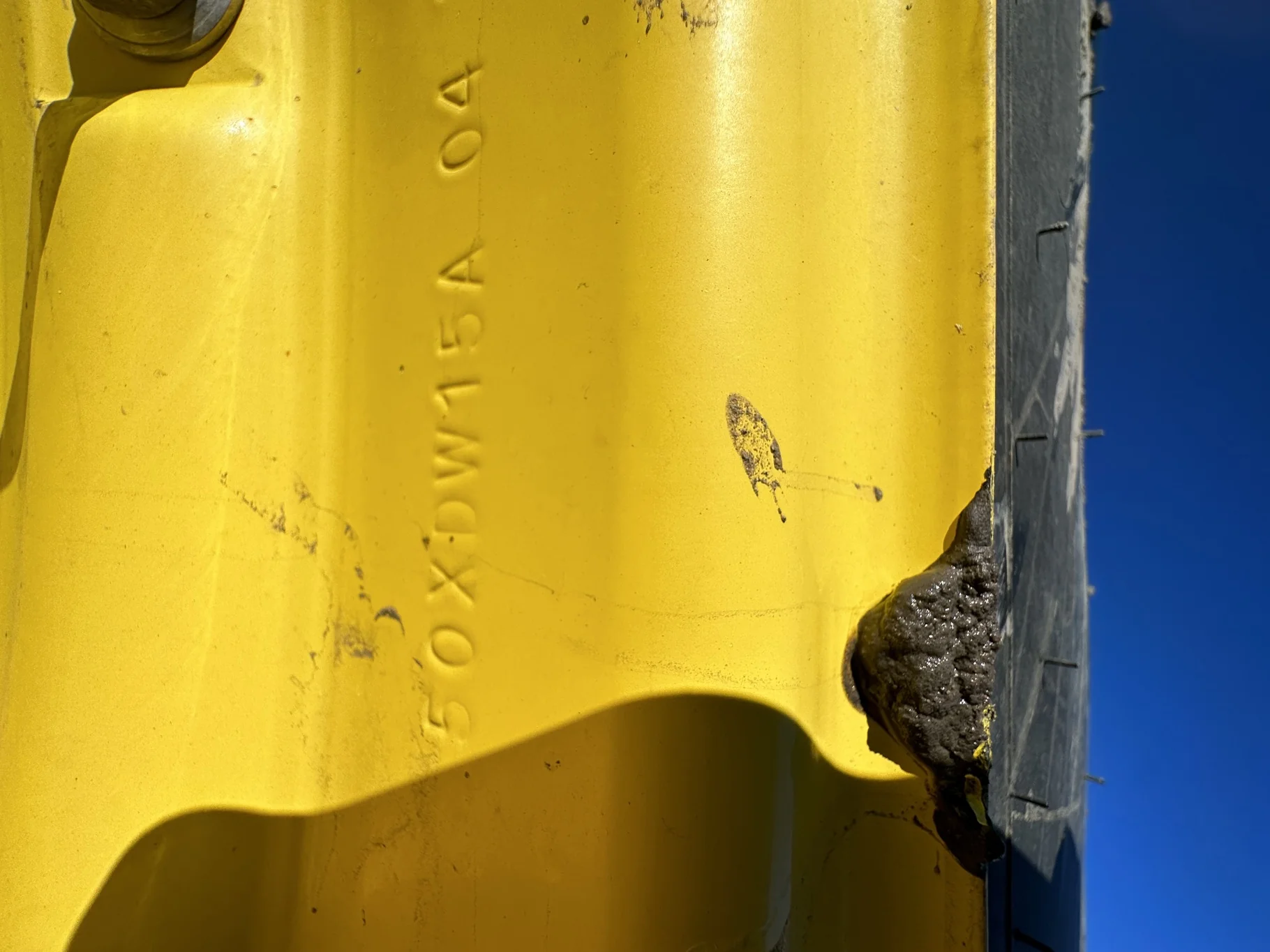Used VF480/80R50 179D Michelin SprayBib R-1W TL 85% On 15 x 50 JD Yellow 10 Bolt .906 Dual Wheel image 8