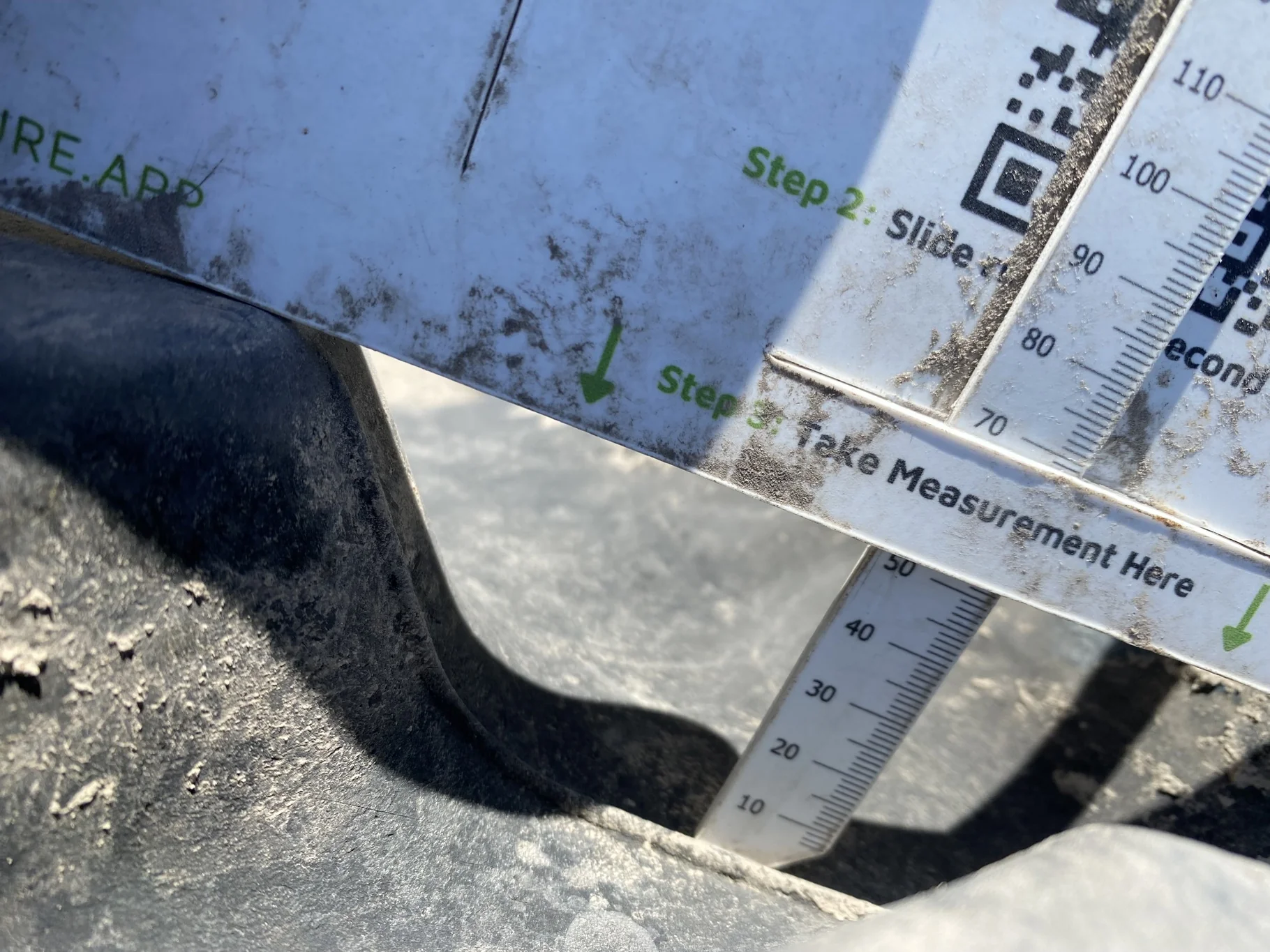 Used VF420/85R34 Firestone RAT DT R-1W 157B TL 90% on 15 X 34 JD Y Waffle 12-19.625 image 4