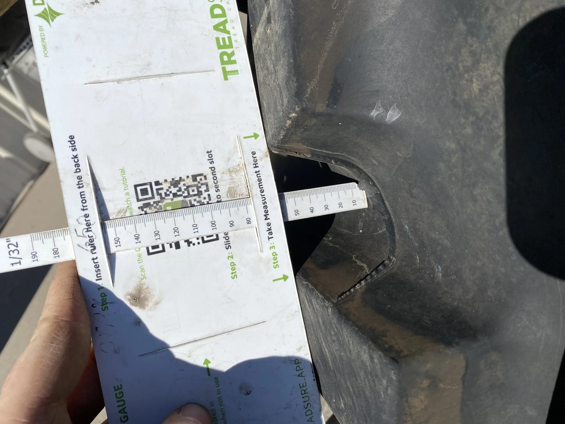 Used 93% 480/80R46 Mitas AC85 158A8 on 16 x 46 Case Silver 16 Bolt Stub Disc with 10 Bolt Disc image 4