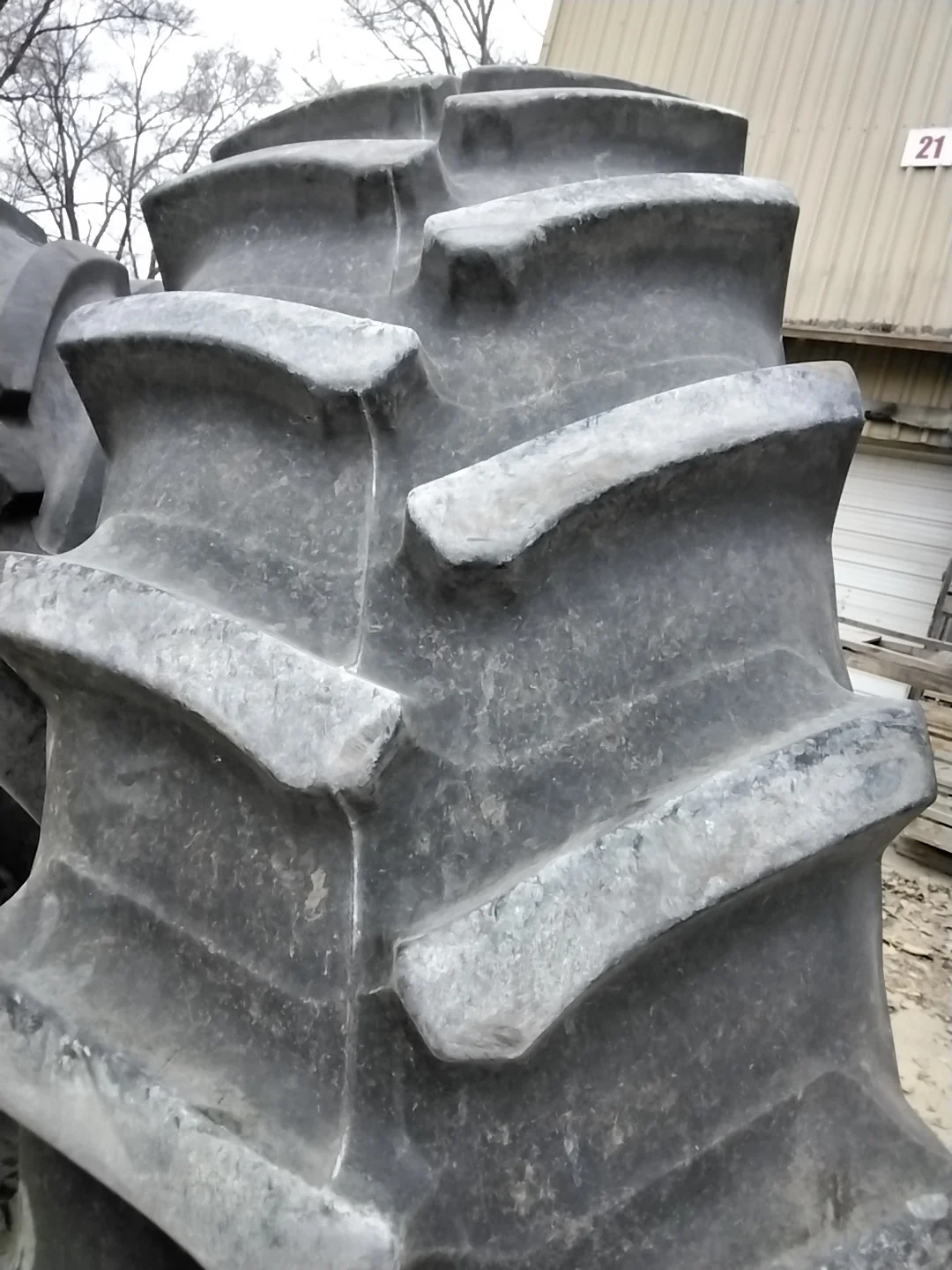 Used 480/80R50 159B Firestone Radial Deep Tread 23 TL R-1W 75-80% On 15 x 50 12-32.047-30.17-2.81 image 3
