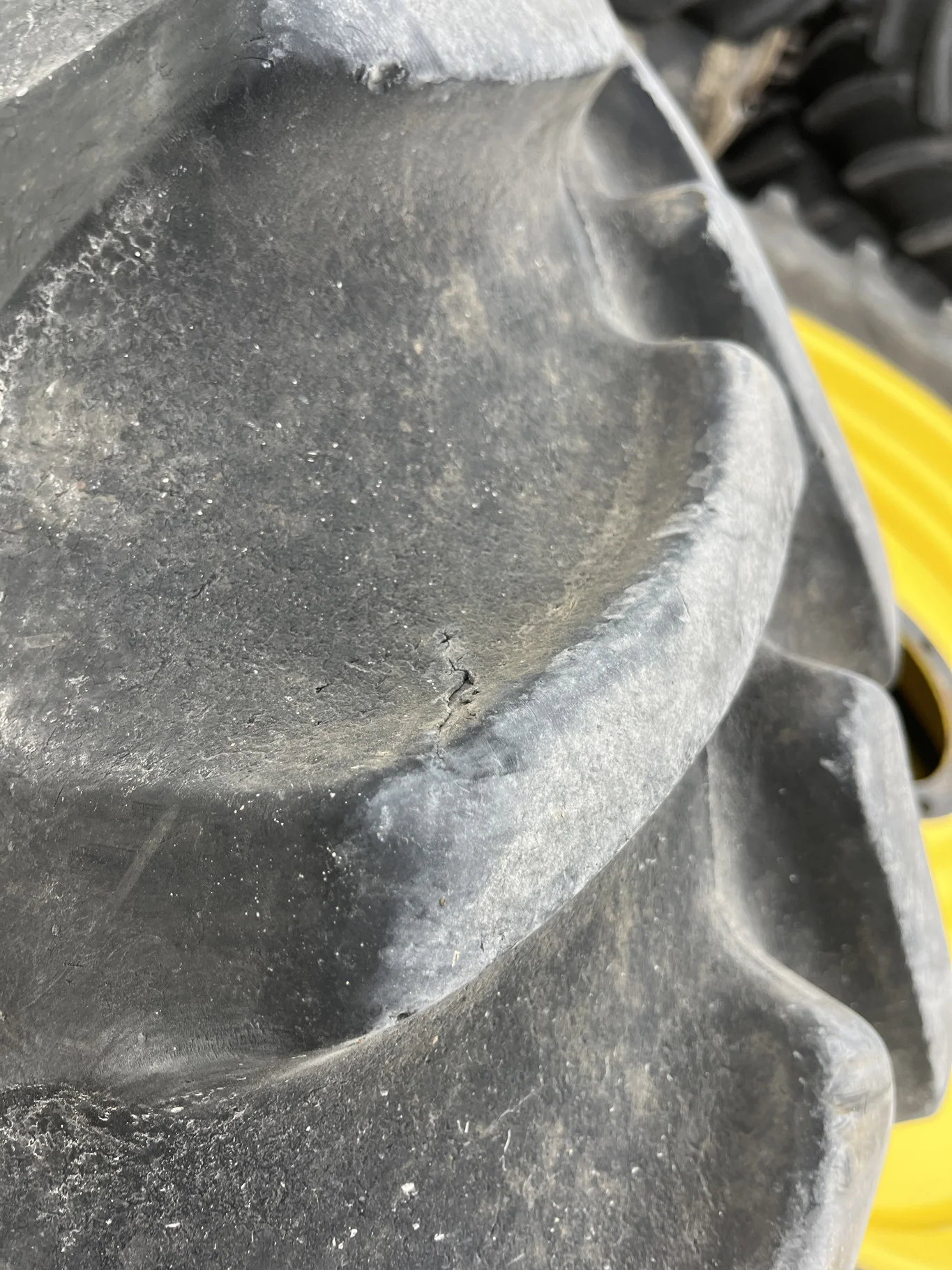Used 380/80R38 142B Radial All Traction DT TL R-1W 80-85% On 12 x 38 12-19.685-17.651 Titan Yellow image 3