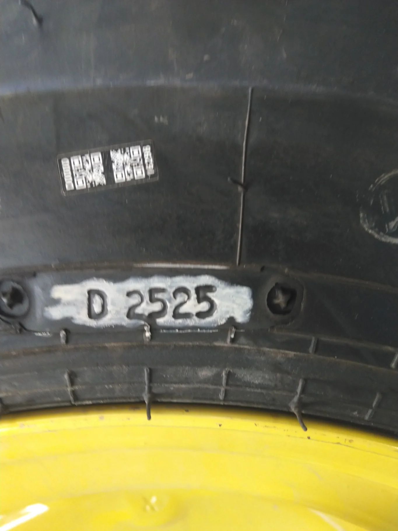 Take-Off 260/70-16 124E Galazy XD2010 TL R-4 95-100% On 8.25 x 16.5 6-9.50 Implement Wheel image 6