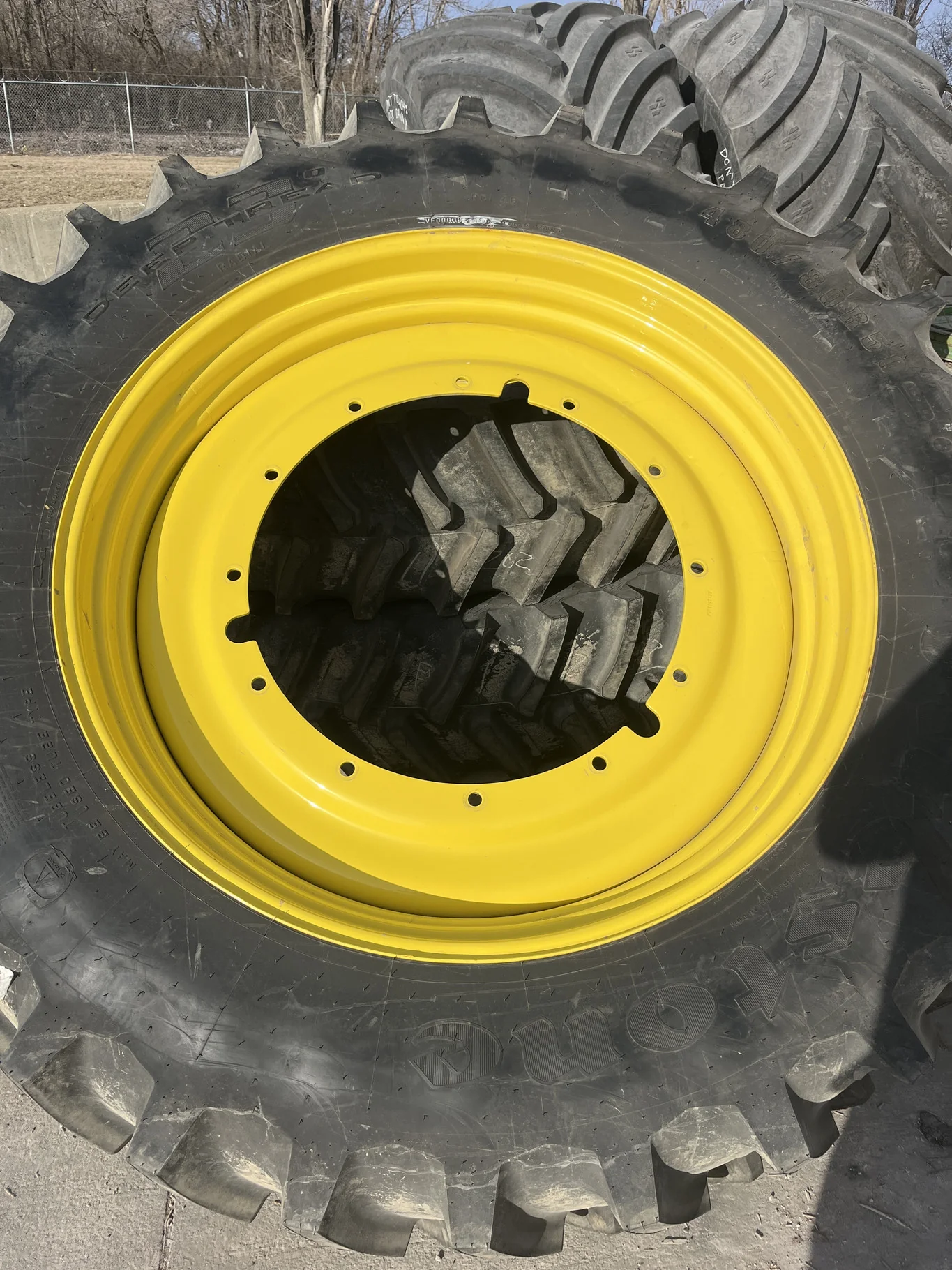 Take-Off 480/80R50 159B Firestone DT TL R-1`W 95-100% On 15 x 50 12-32.047-30.078 Titan Yellow