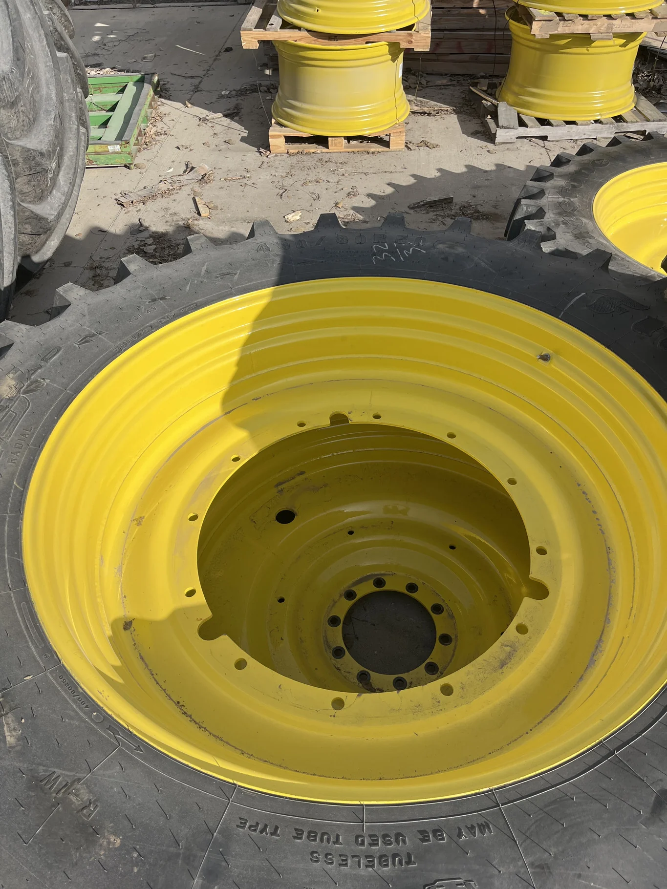 Take-Off 480/80R50 159B Firestone DT TL R-1`W 95-100% On 15 x 50 12-32.047-30.078 Titan Yellow image 2