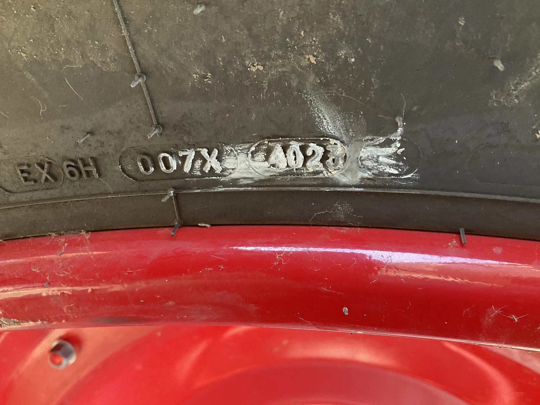 Take-Off 480/80R50 159A8 Michelin Agribib2 TL R-1W 95-100% On 15 x 50 10-13.19-11.07 16"BS Red Rim image 3