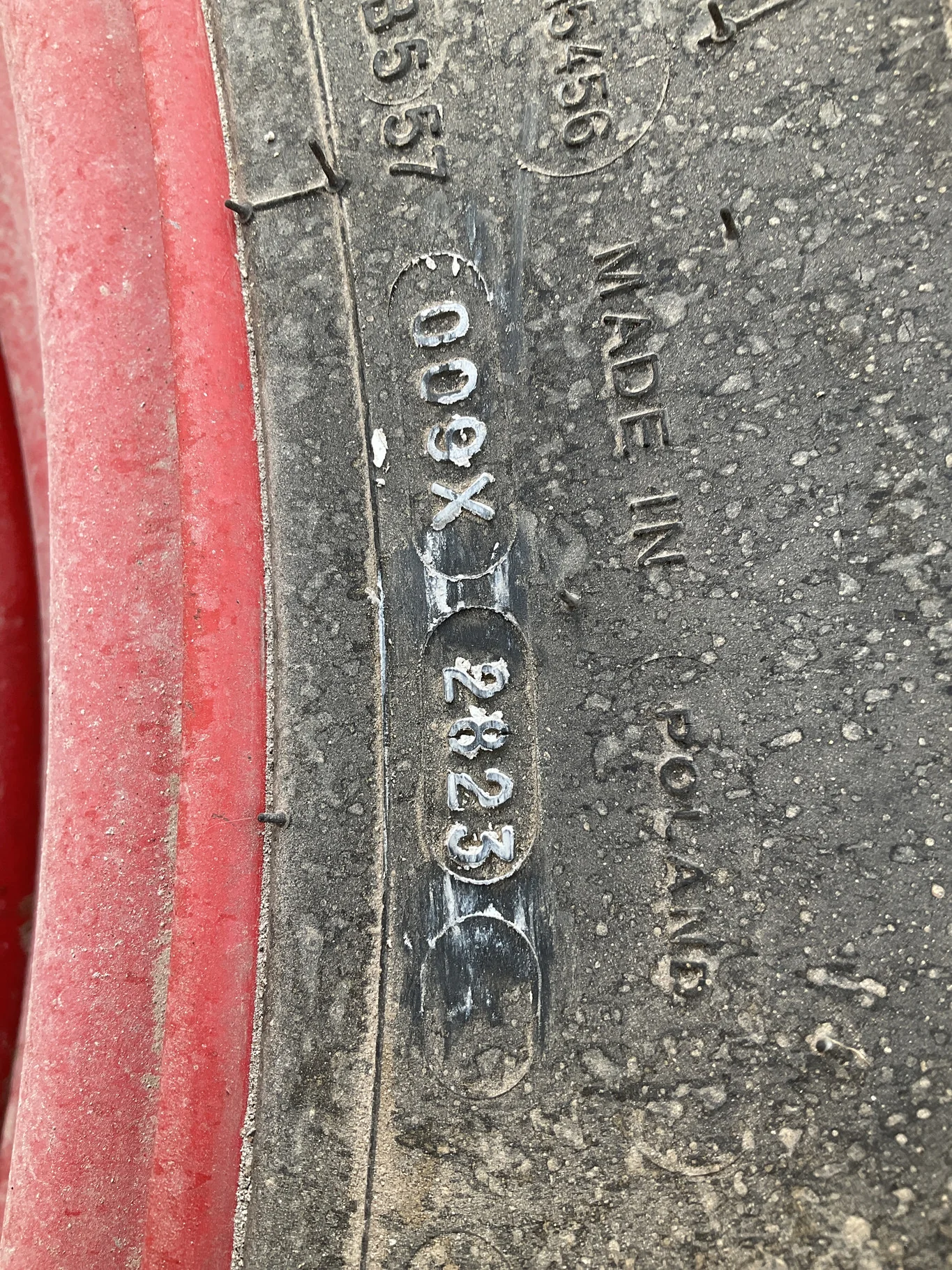 Take-Off 420/85R34 147A8 Michelin Agribib2 TL R-1W 95-100% On 13 x 34 10-13.19-11.07 13"BS Moveero image 3